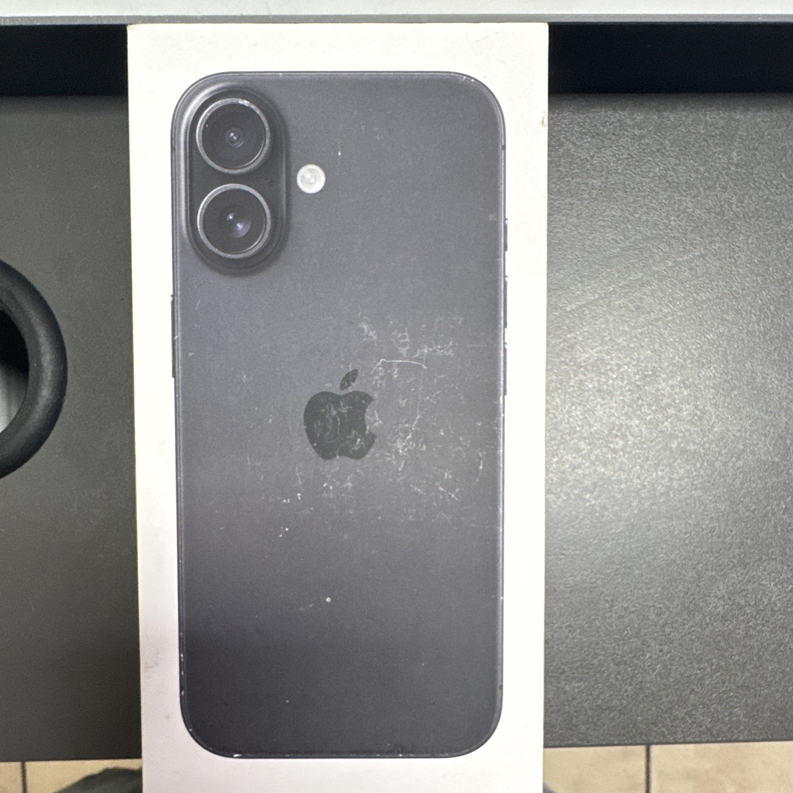 Apple iPhone 16 128GB Ultramarine Unlocked with Physical SIM Tray International