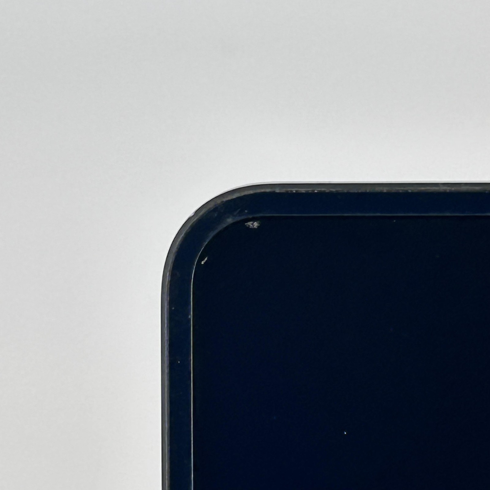 Google Pixel 9 Pro Fold Obsidian 256GB Unlocked – LCD Bleed/LCD Damage