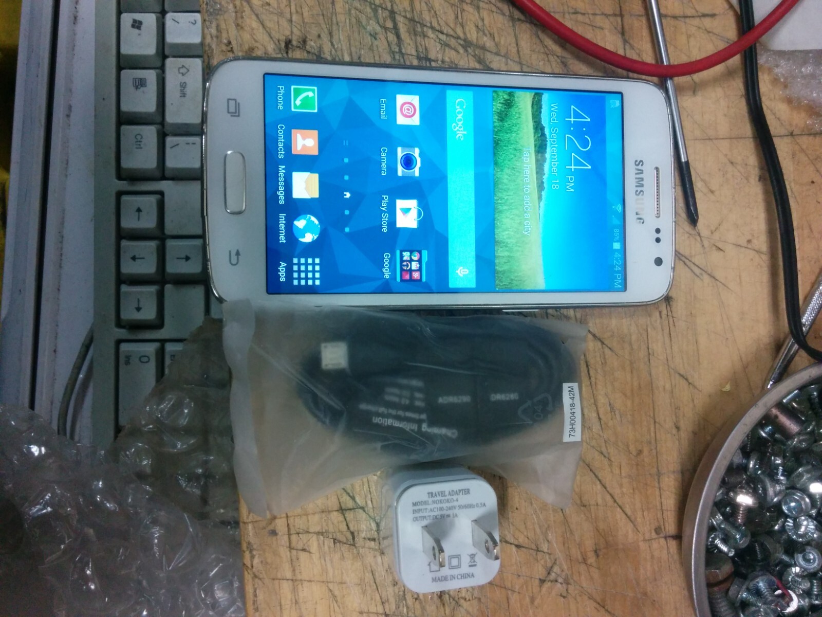 Samsung Galaxy Core LTE – 16 GB 4.4.2 SM-G386W – White (Unlocked)
