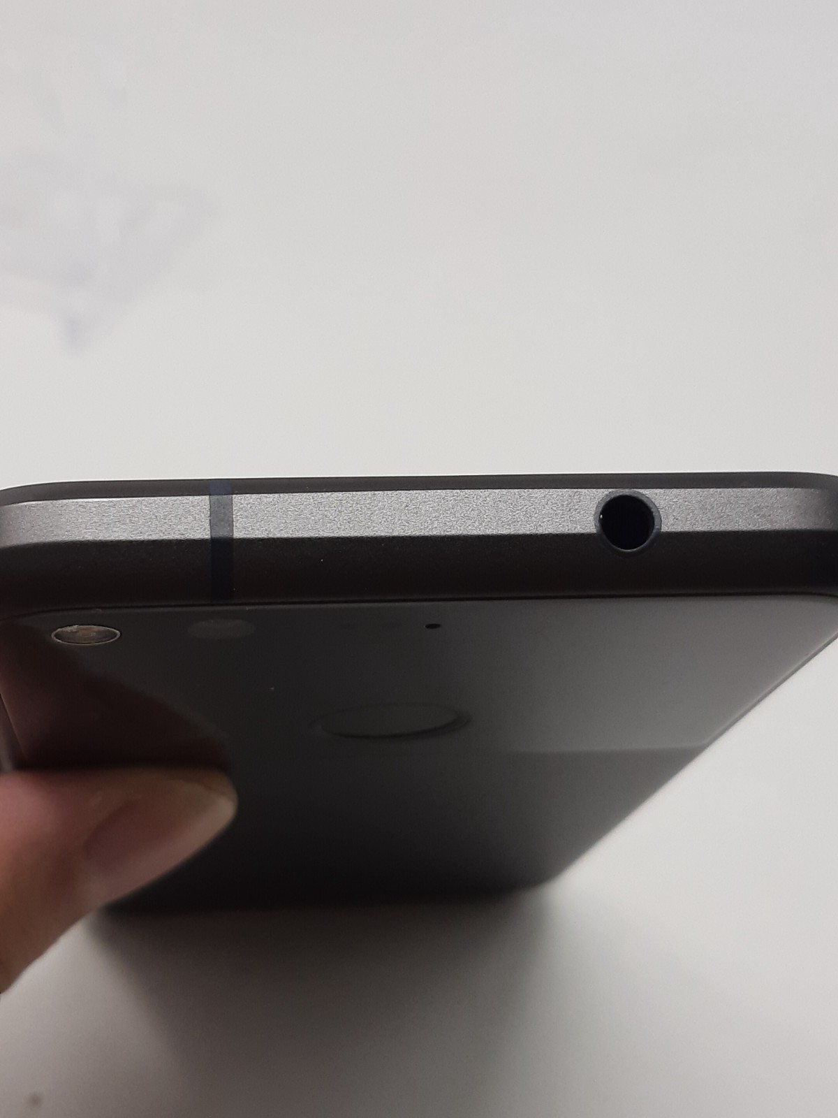 Google Pixel – 32 GB – Quite Black (Unlocked)