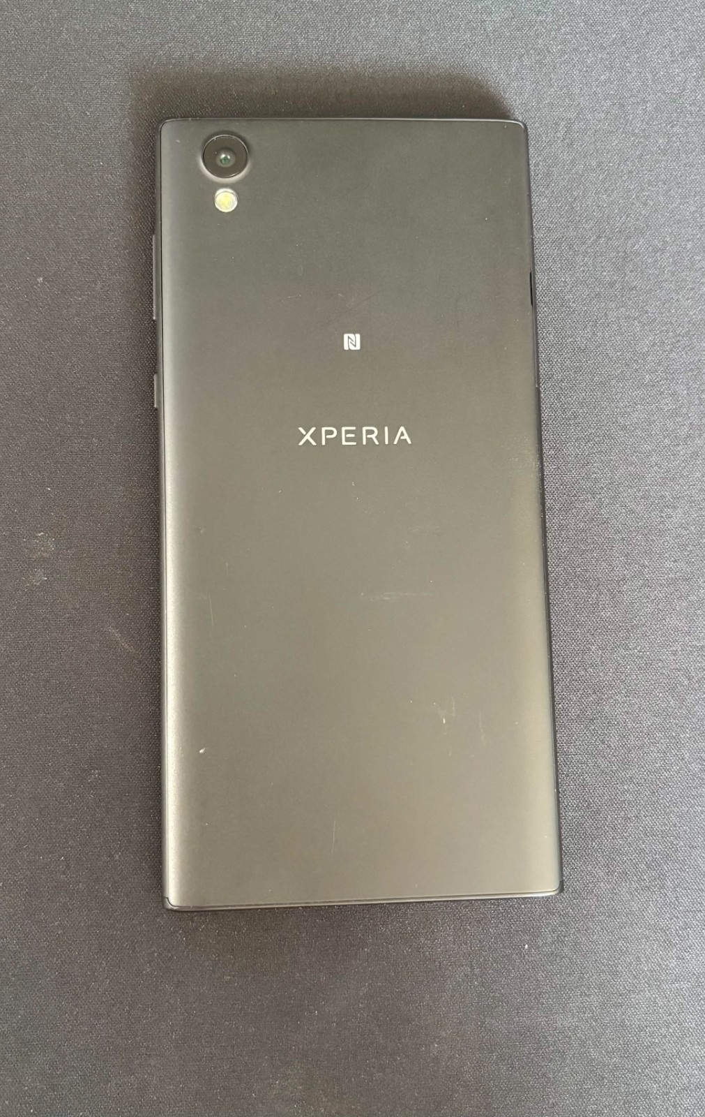 Sony Xperia L1 – 16 GB – Black (Unlocked)