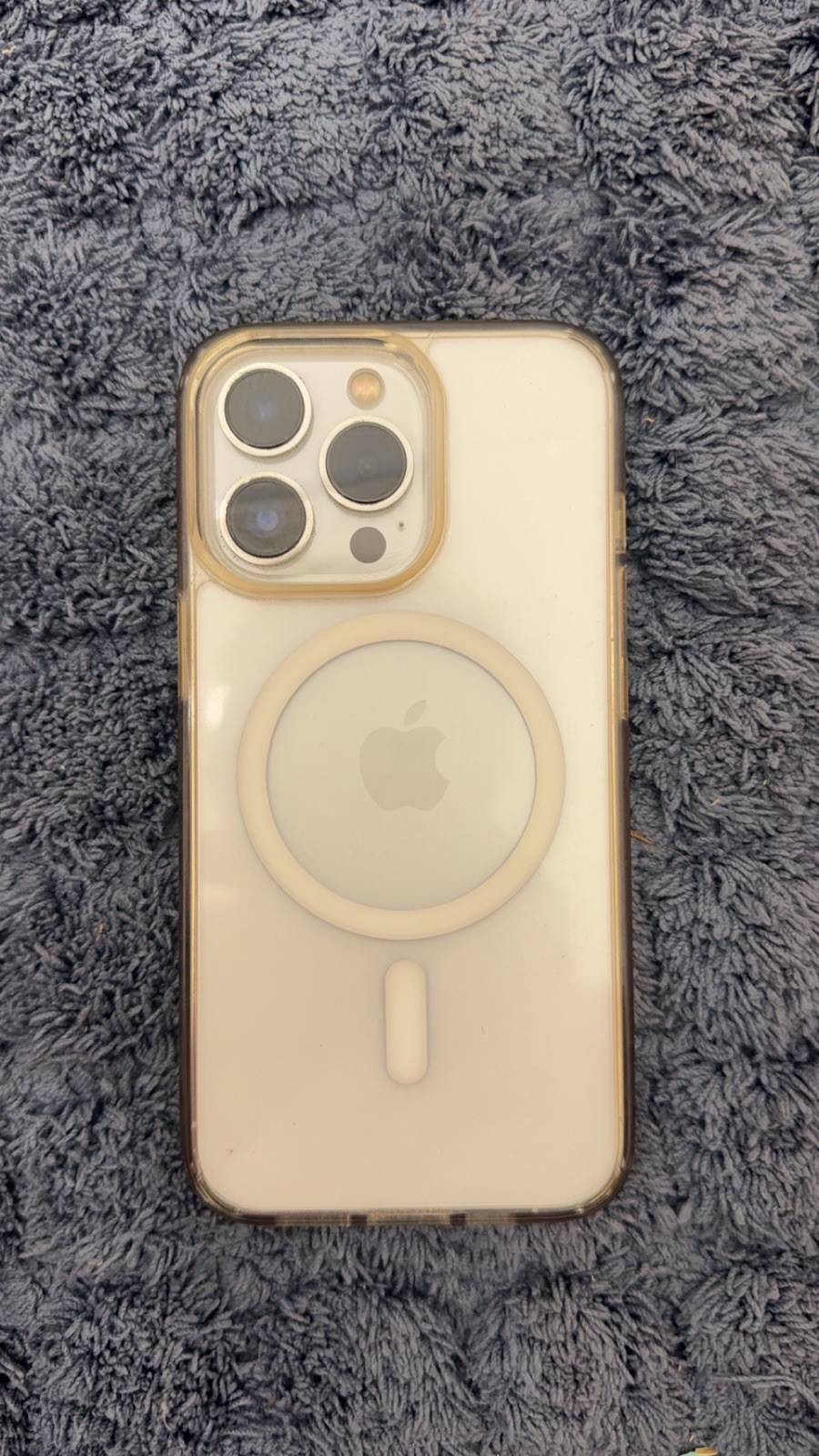 Apple iPhone 13 Pro 256GB White Factory Unlocked 76% battery health.