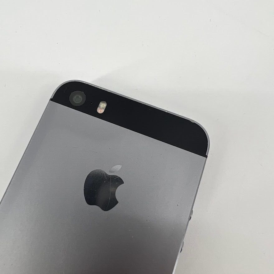 Apple iPhone 5S – 16GB Space Gray (C Spire) A1453 (CDMA + GSM) FOR PARTS/REPAIR