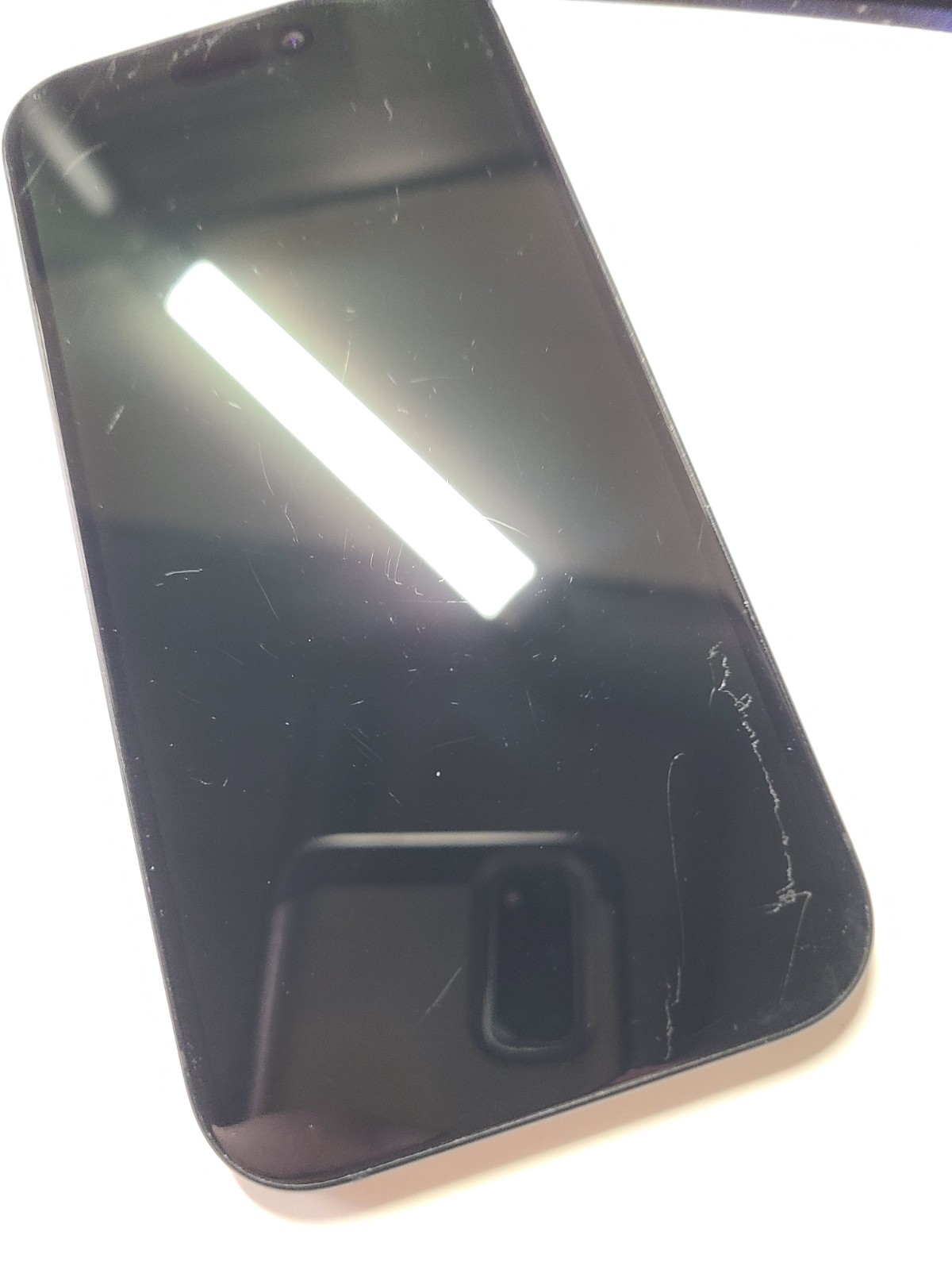 Apple iPhone 15 A2846 AT&T Carrier ONLY Black Titanium 128GB iOS 26.5