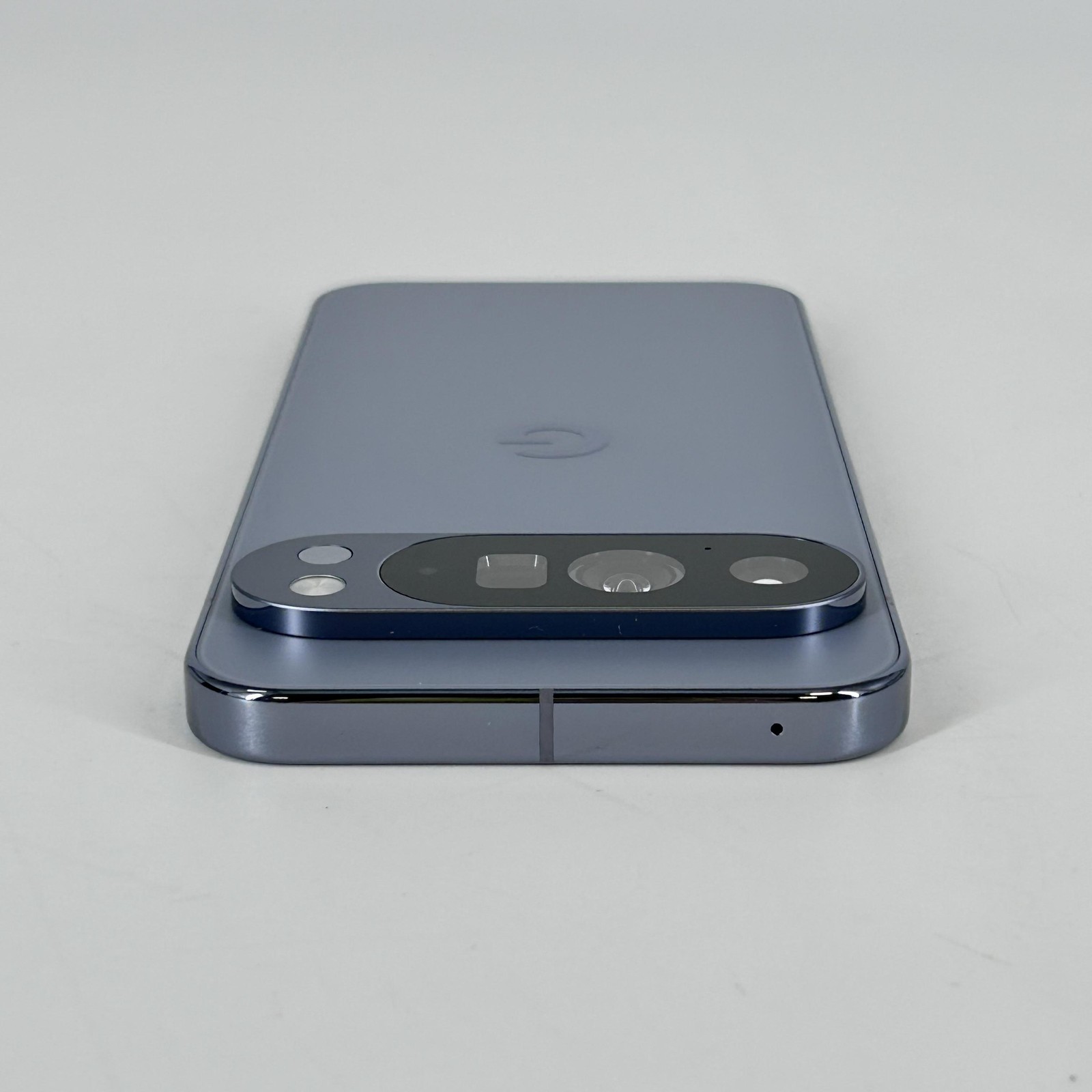 Google Pixel 10 Pro XL Moonstone 256GB – Unknown Carrier – Excellent Condition