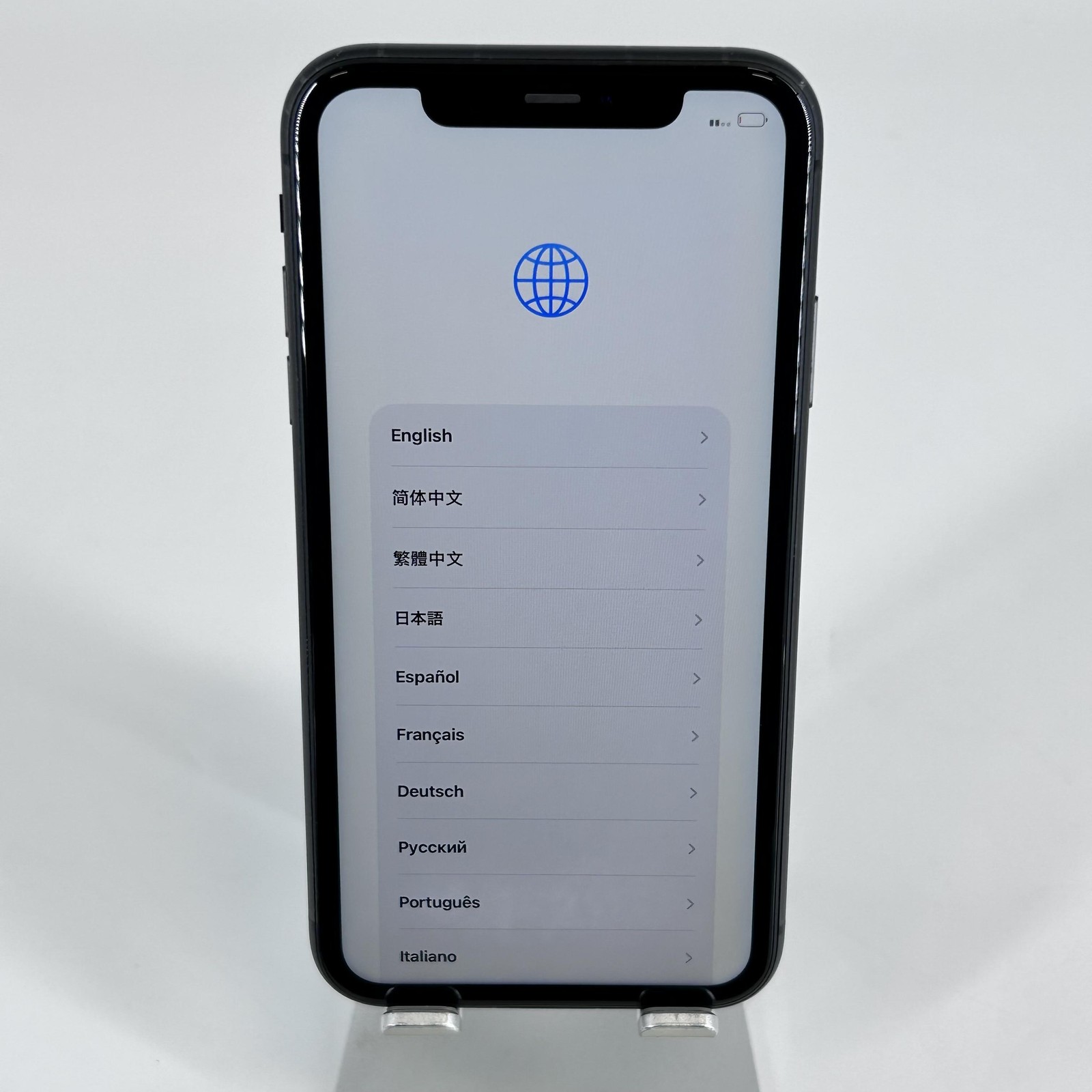 Apple iPhone 11 Black 64GB Unlocked – Good w/ White Spots