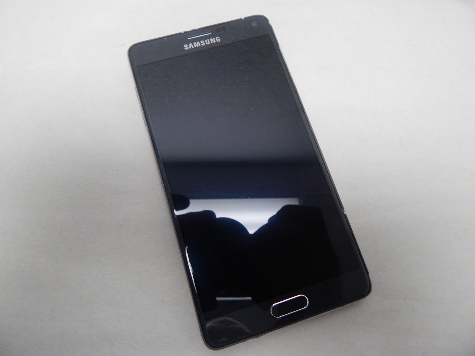 SAMSUNG Galaxy Note 4 – 32GB GRAY (Verizon Unlocked) FREE BUNDLE & SHIPPING