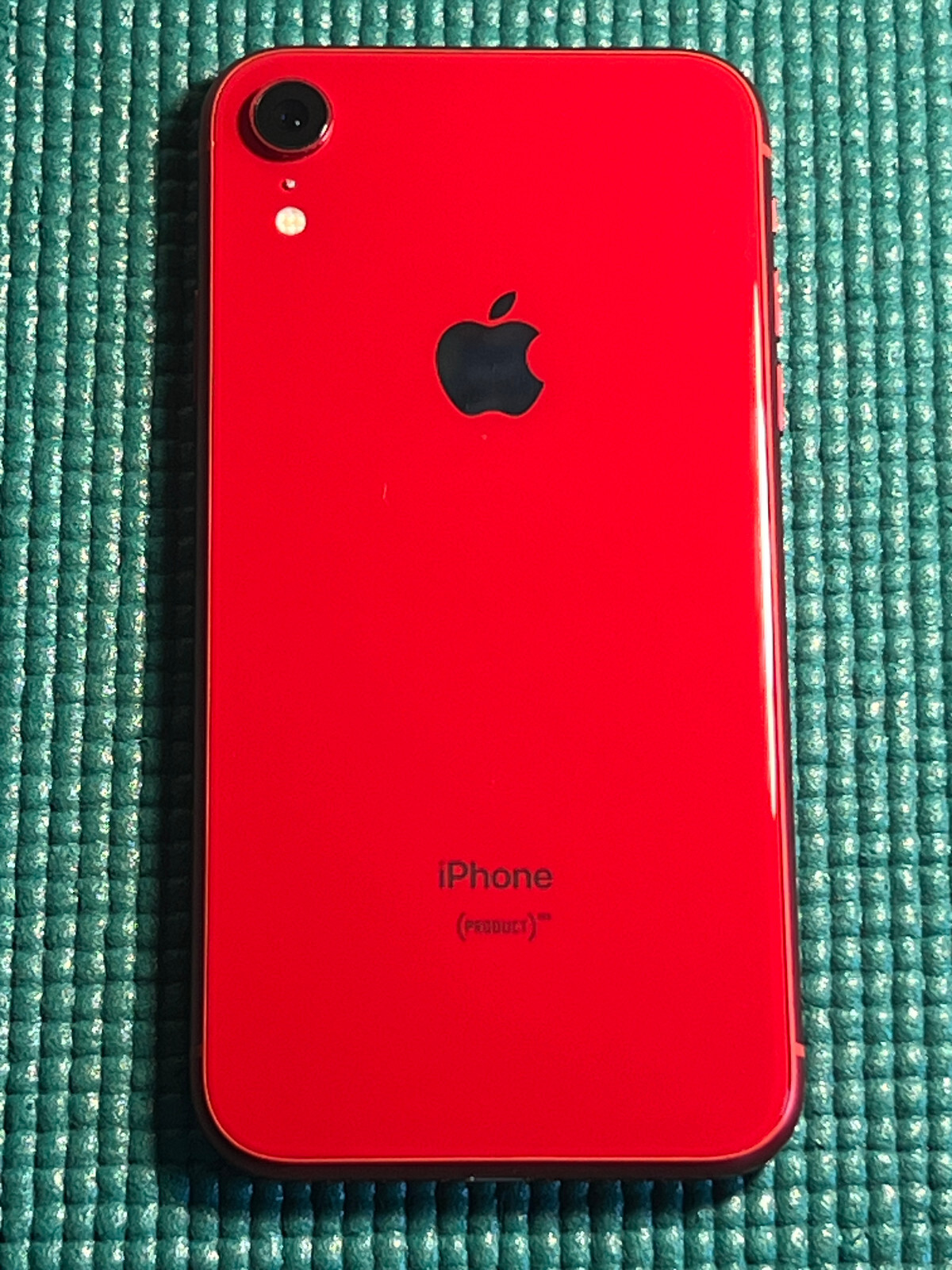 Apple iPhone XR – 64GB – Red (Unlocked) A1984 (CDMA + GSM)