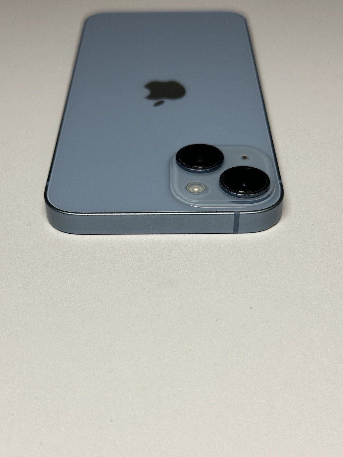 Apple iPhone 14 – Excellent Condition – Parts Only – 94% Battery Health