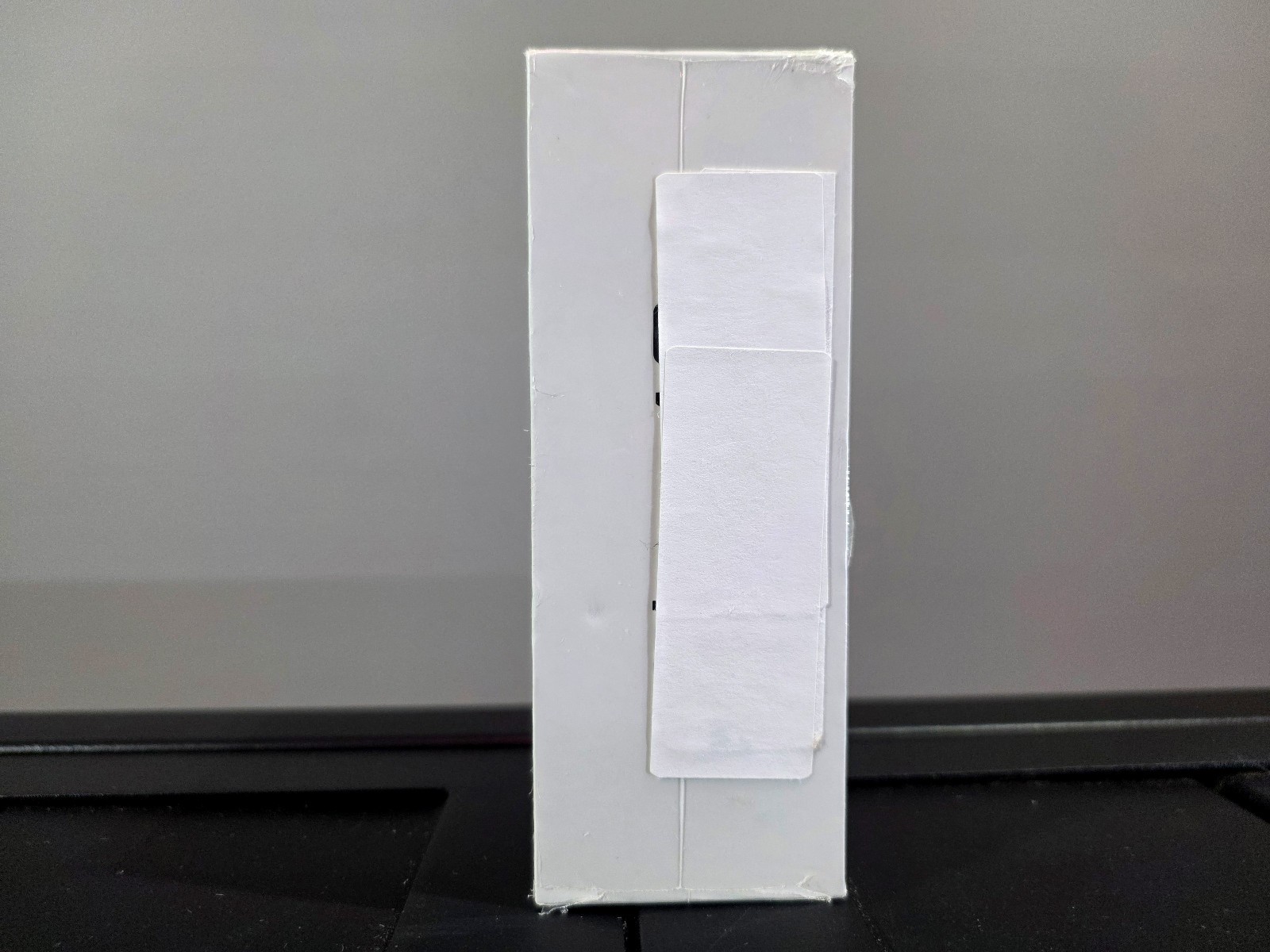Apple iPhone 4S – 8GB – Black NEW Factory Sealed • Officially Unlocked AT&T