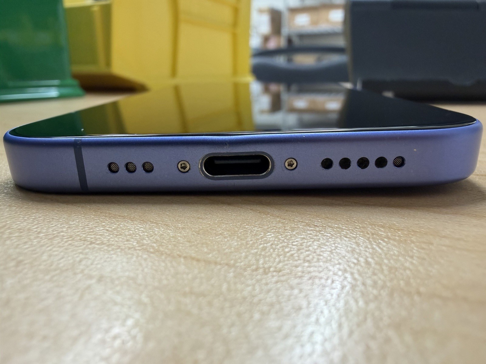 Apple iPhone 16 – 128 GB – Ultramarine (Unlocked)