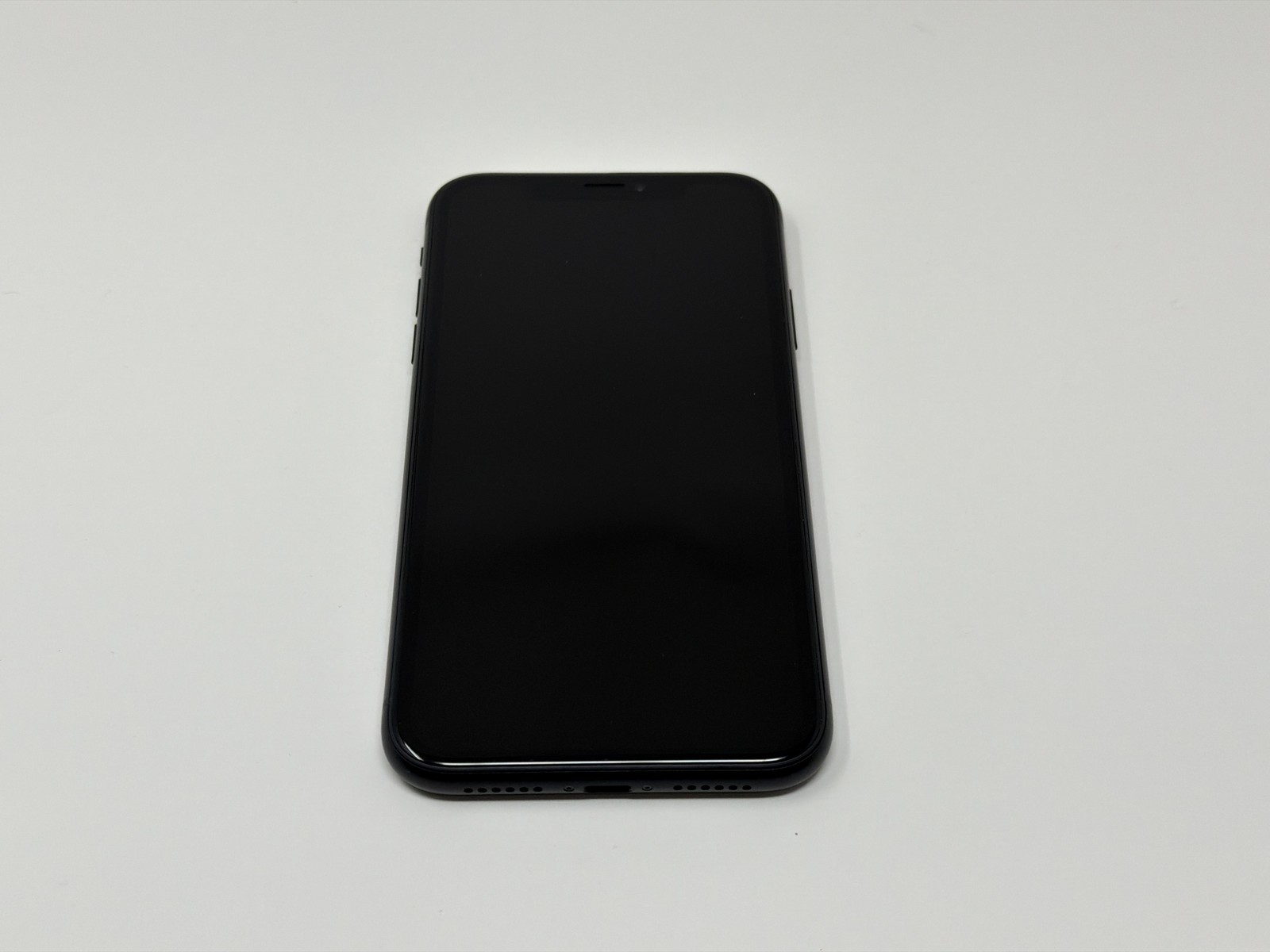 Apple iPhone XR 64GB Unlocked Black A1984 Good