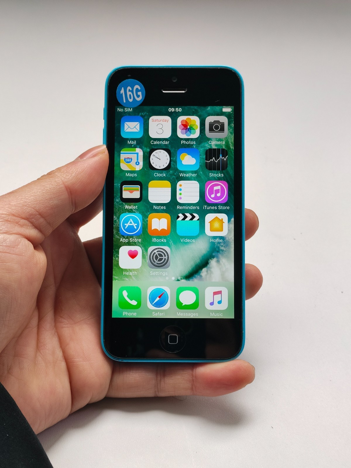 Apple iPhone 5C / 8-16-32GB Factory UNlocked(any Carrier)Working well