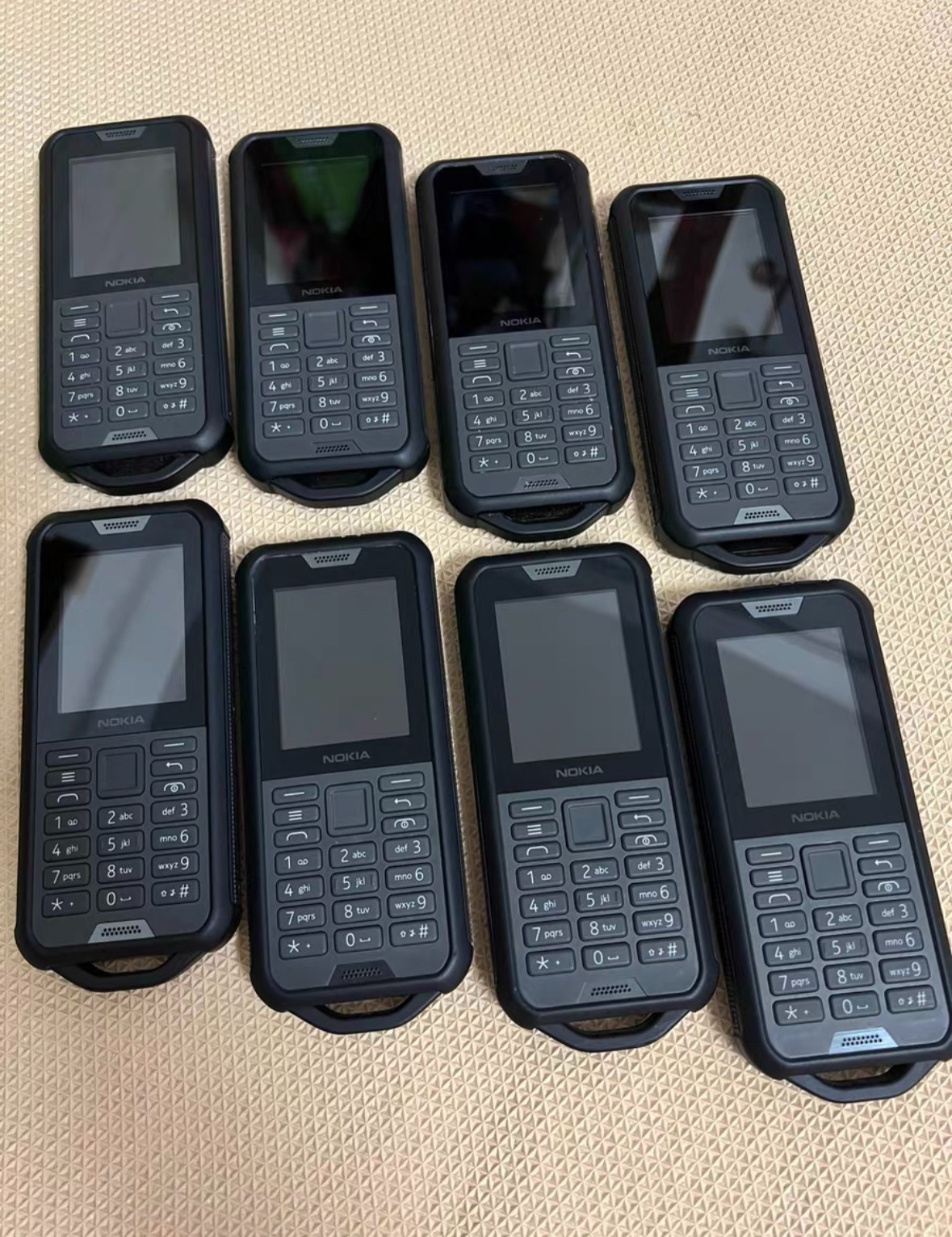 Nokia 800 Tough 4G Dual SIM 4GB GSM Unlocked KaiOS Rugged classic Phone