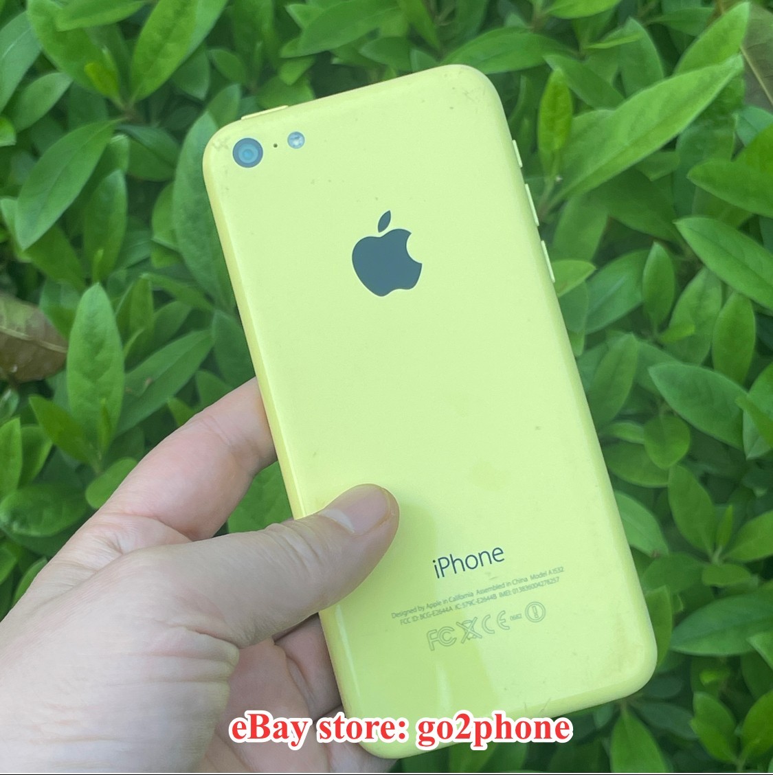 Apple iPhone 5c – 8 GB / 16 GB / 32GB – Yellow (Unlocked) Appearance 90% N ew