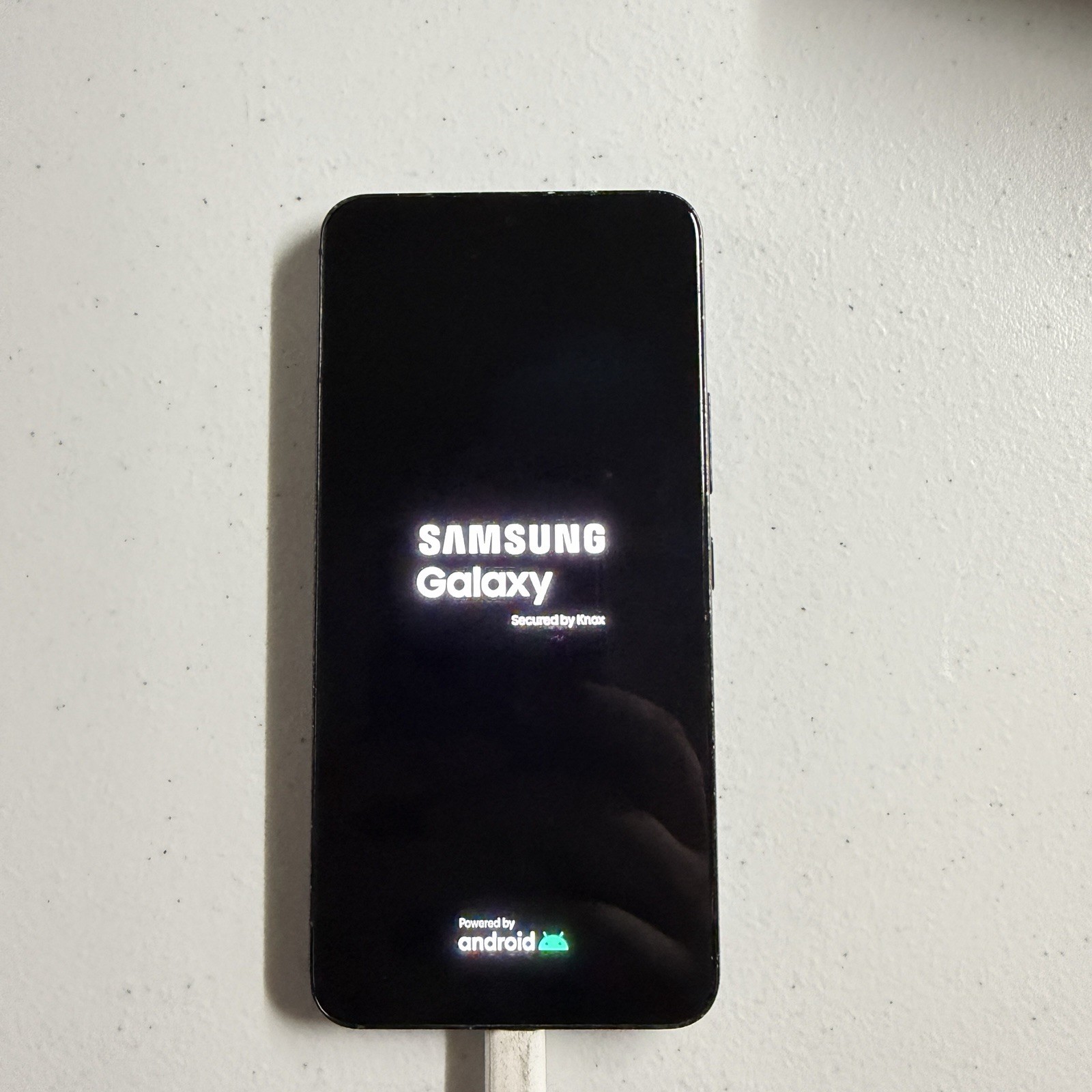 Samsung Galaxy S22 128GB S901U – Used – MDM/KNOX