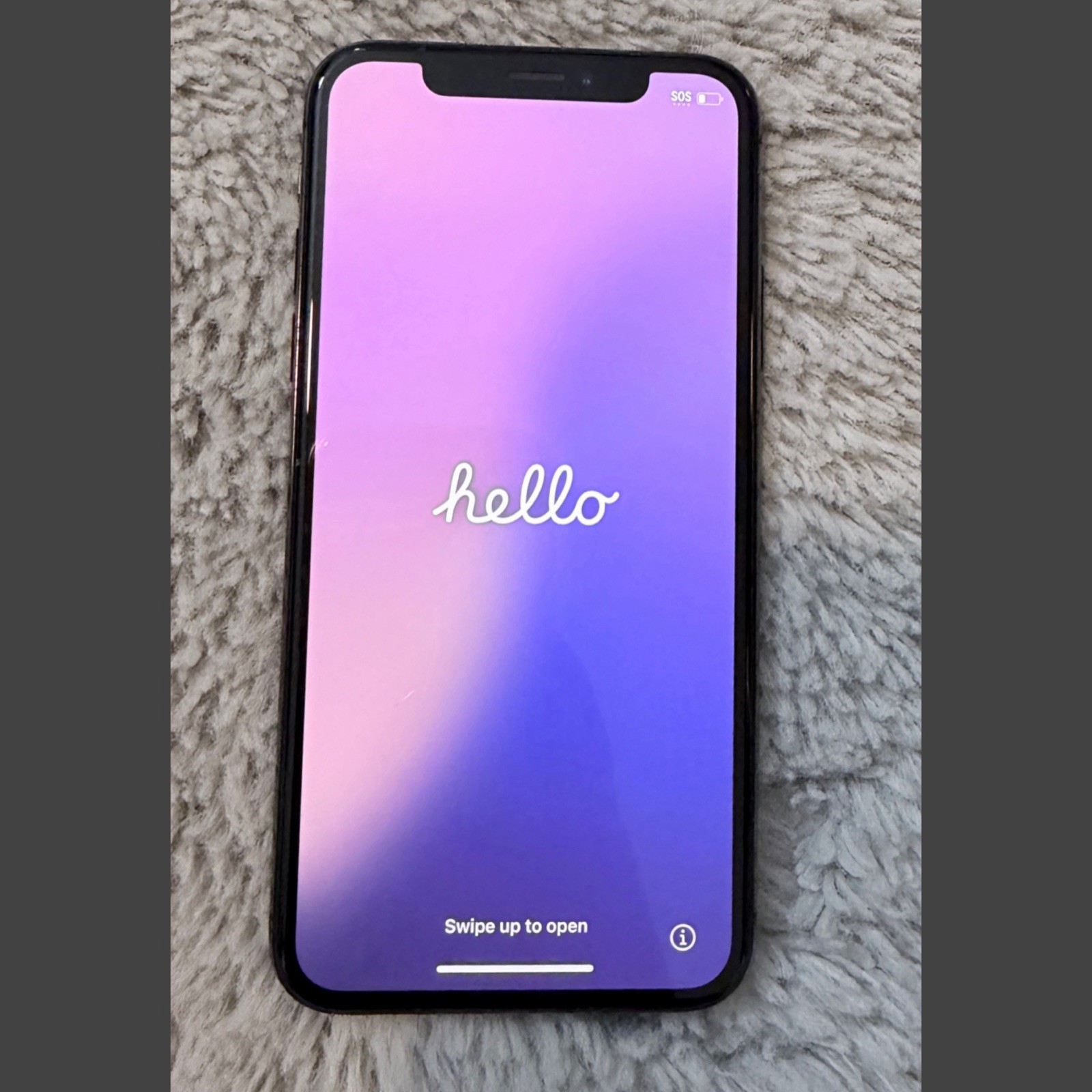 Apple iPhone X Gray 5.8in 12MP Dual Rear Cameras 3GB RAM Hexa Core Smartphone