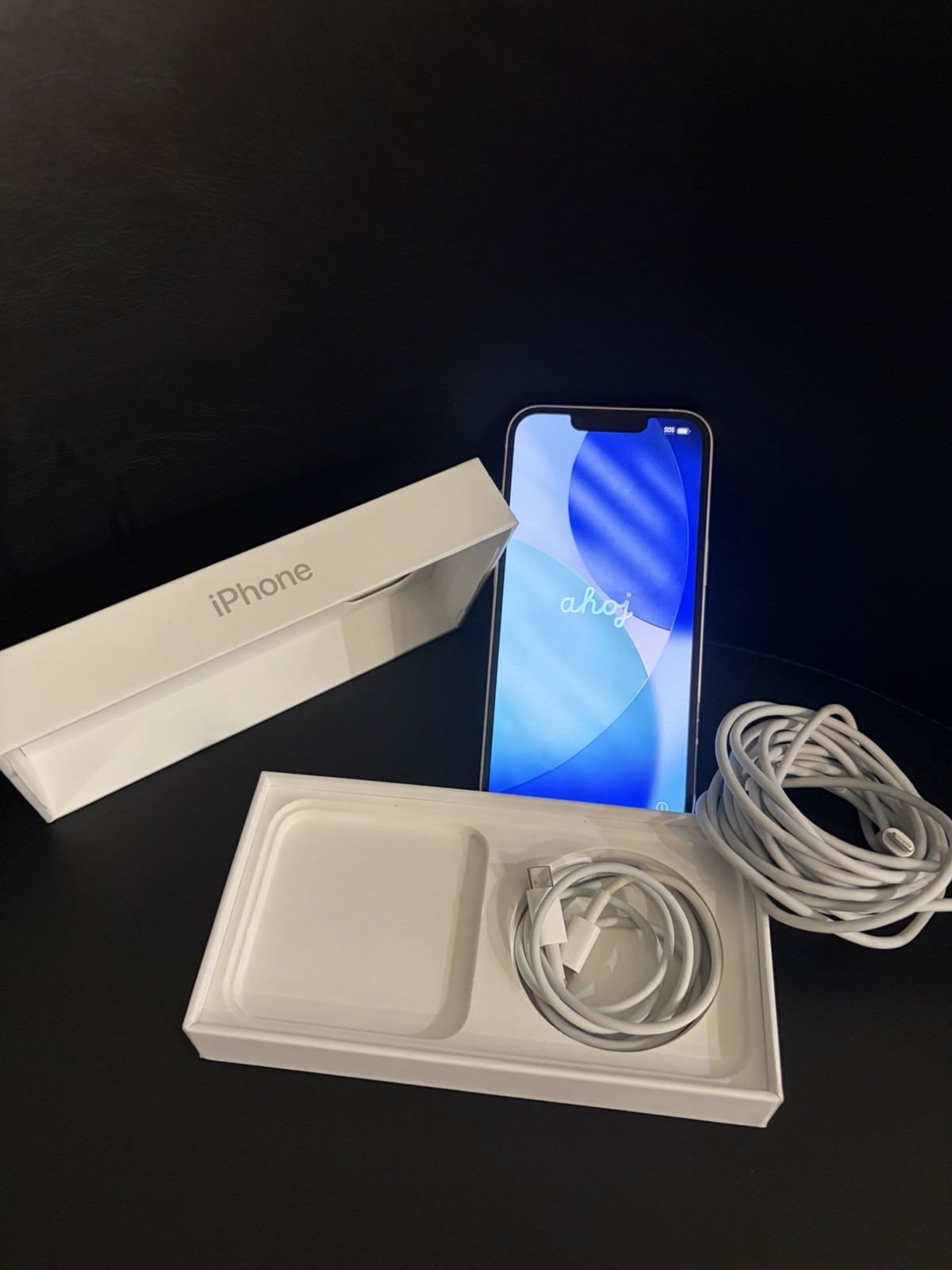 Apple iPhone White Bar Lightning Built-In Front Camera with Box & Accessories