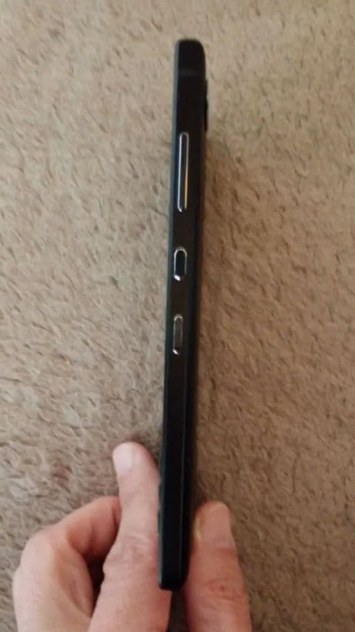 BlackBerry KEY2 BBF-106 Dual SIM Smartphone QWERTY Keyboard Junk As-Is