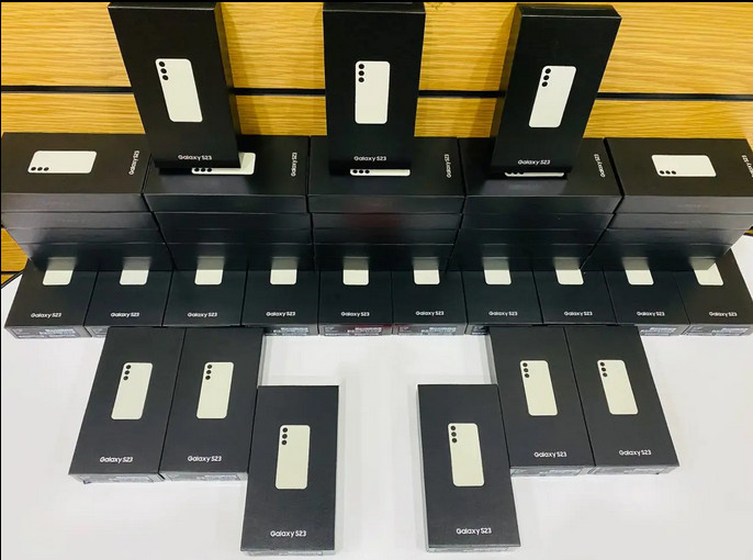 【NEW SEALED】Samsung Galaxy S23 (5G) S911U 256GB GSM CDMA Unlocked Smartphone,US