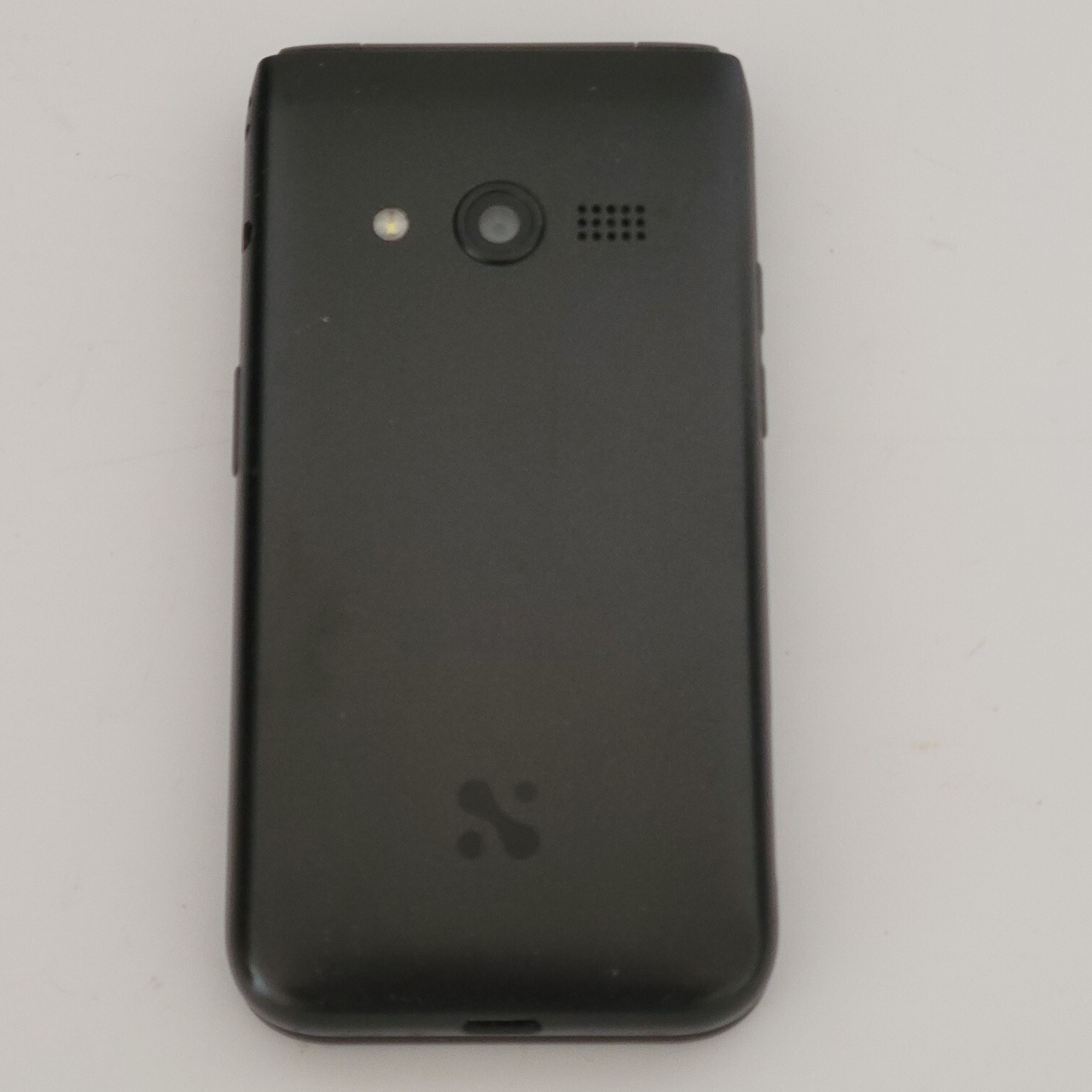ALT MIVE AT-M120 Style Folder cell phone 32GB LTE/3G – Black Unlocked