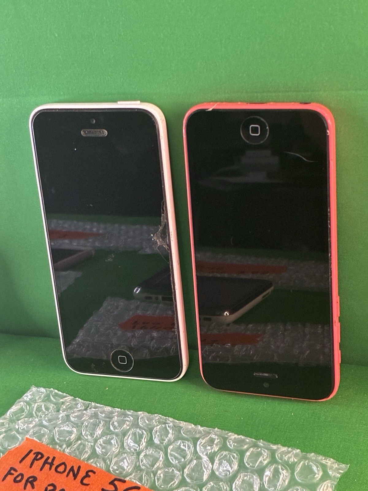 Mixed Smartphone & Smartwatch Parts Lot iPhone 5 And 6 Samsung Moto 360 Untested
