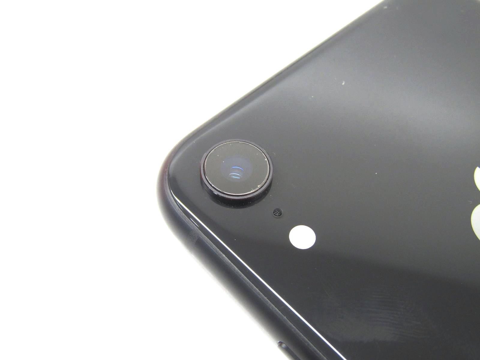 Apple iPhone XR A1984 (11,8) 64GB 6.1″ | Verizon | Black | Battery Health: 85%