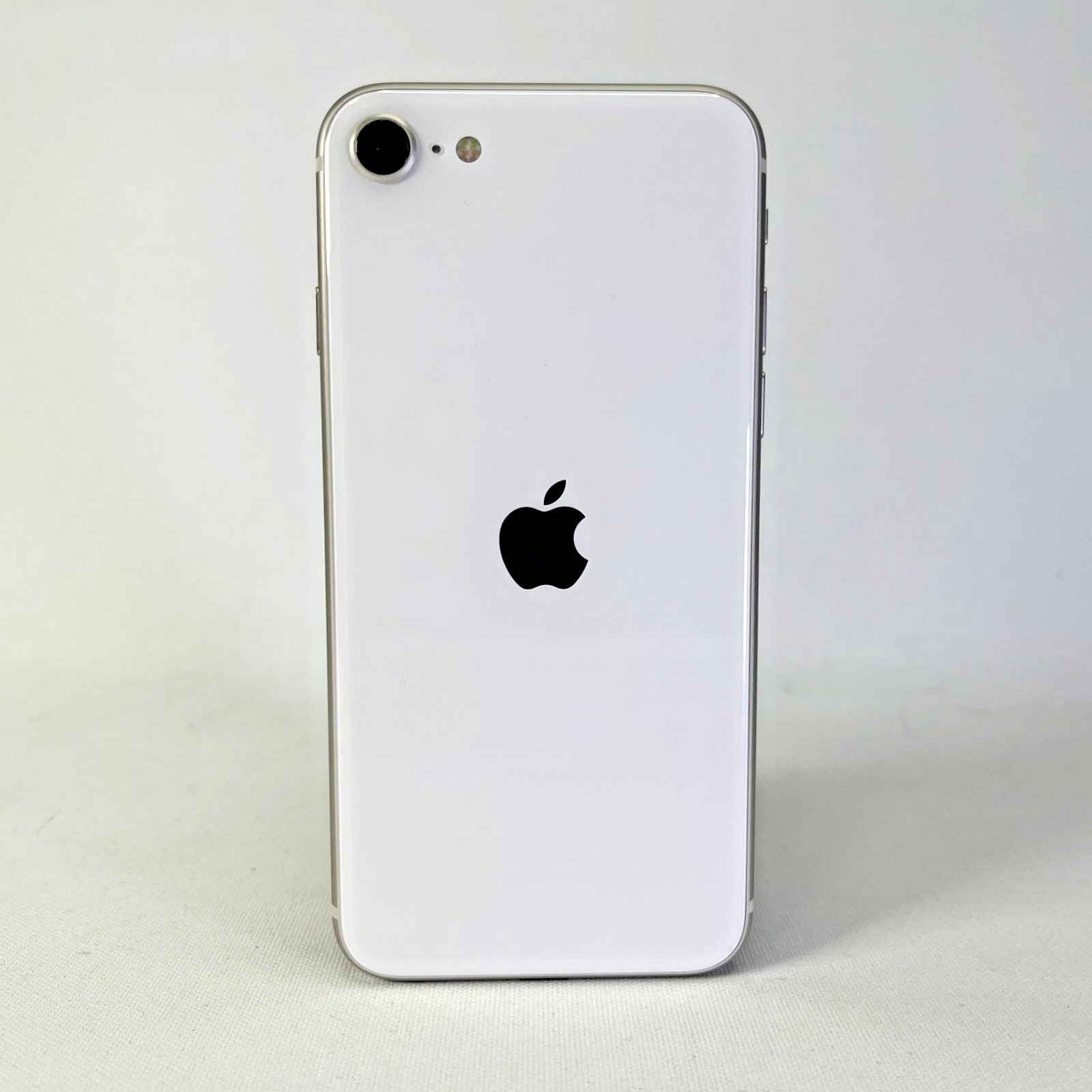 Apple iPhone SE (3rd Gen) | 64GB | Starlight | Excellent Condition | Unlocked