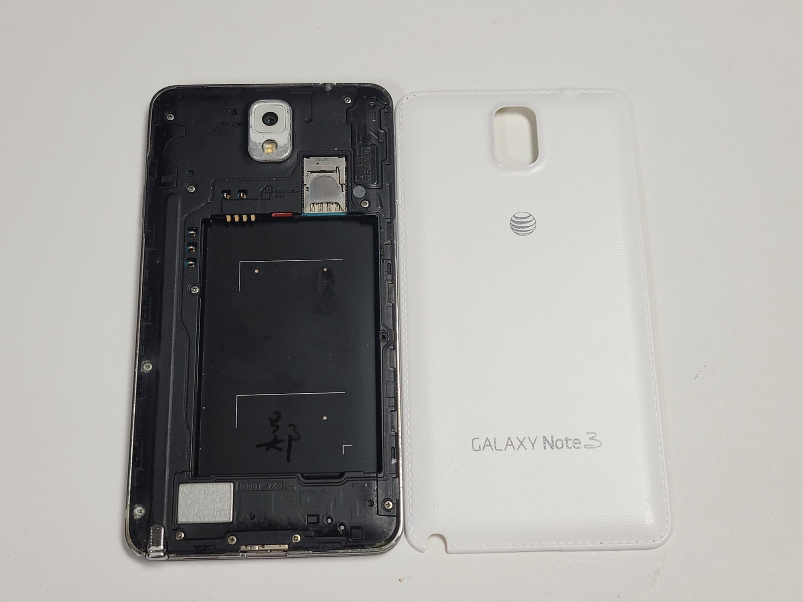 Samsung Galaxy Note 3 (SM-N900A) 32GB (AT&T) Smartphone – Clean IMEI – N628