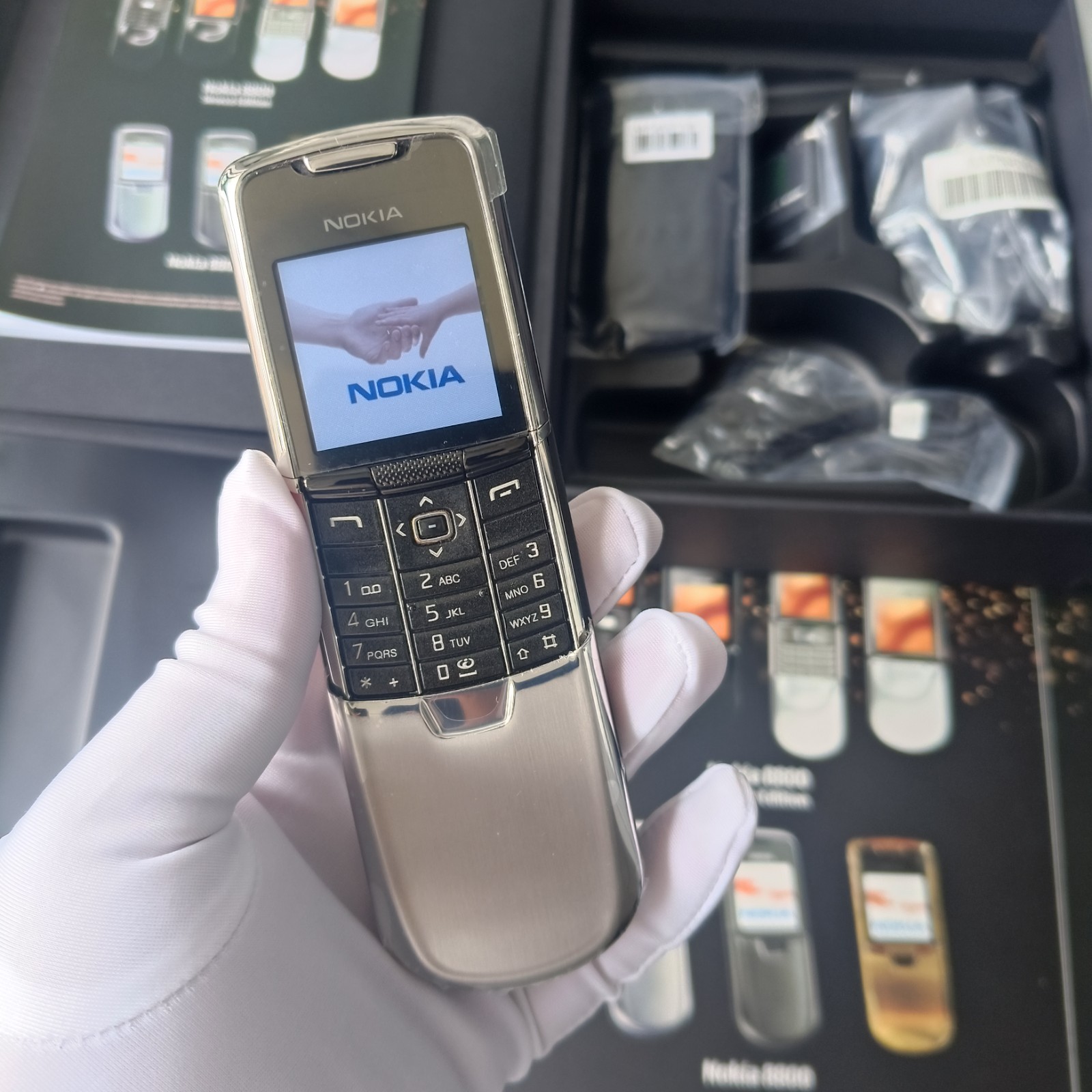 UNLOCKED – GENUINE NOKIA 8800 CLASSIC SILVER 2G GSM MOBILE PHONE Made in Germany