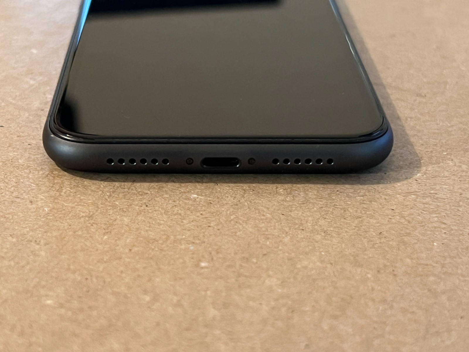 Apple iPhone 11 64GB Black Unlocked A2111 READ