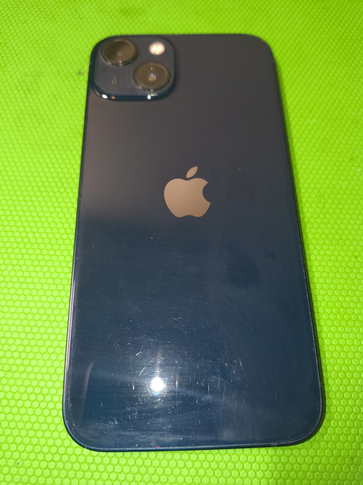 Apple iPhone 13 (A2482) 128GB (Unlocked) ready for use No locks