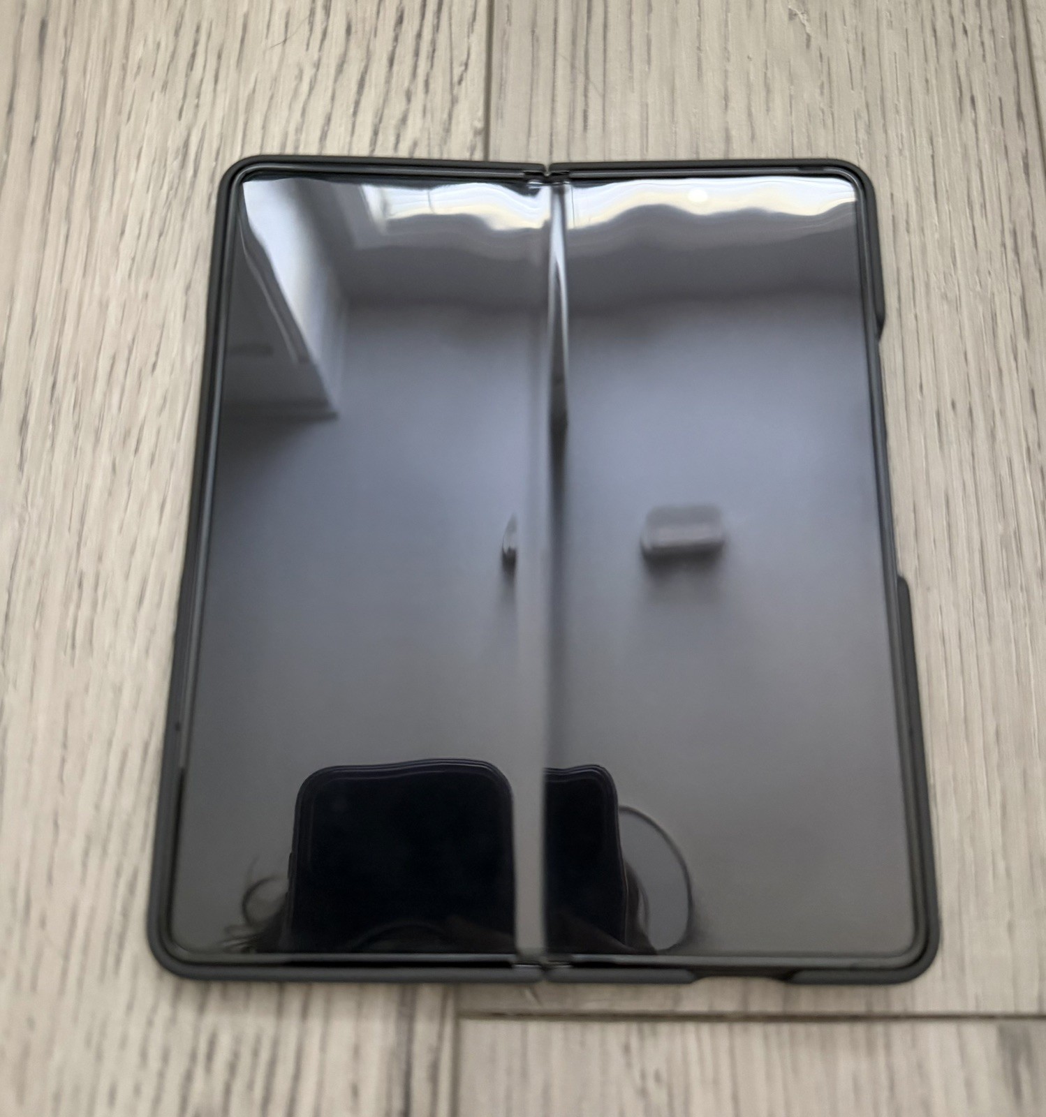 Samsung Galaxy Z Fold5 512 GB Phantom Black UNLOCKED In EXCELLENT Condition