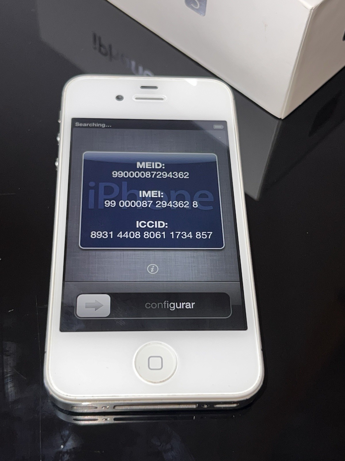 RARE New iPhone 4S 16GB White. Never Been Used. In Original Box (Collectible)