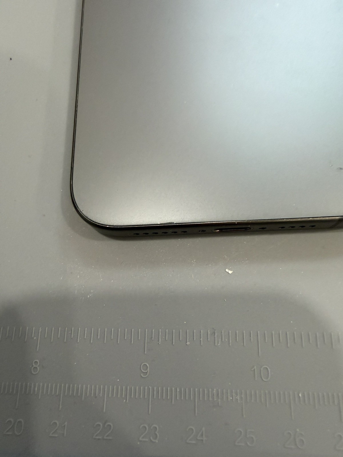 Apple iPhone 15 Pro Max – 256 GB – Black Titanium (Unlocked)