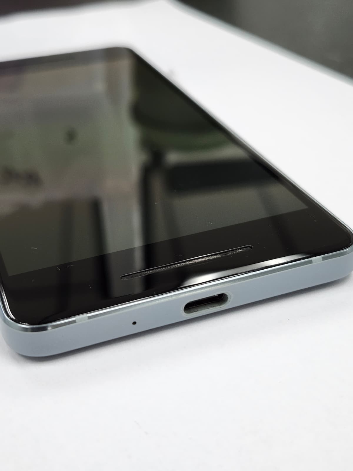DEFECTIVE – Google Pixel 1 – Blue – Unknown – 12794