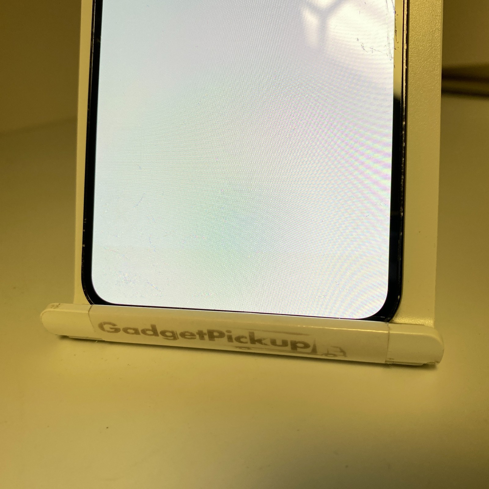 Samsung Galaxy S23 SM-S911U – 128GB – Phantom Black (Unlocked) – Fair Condition