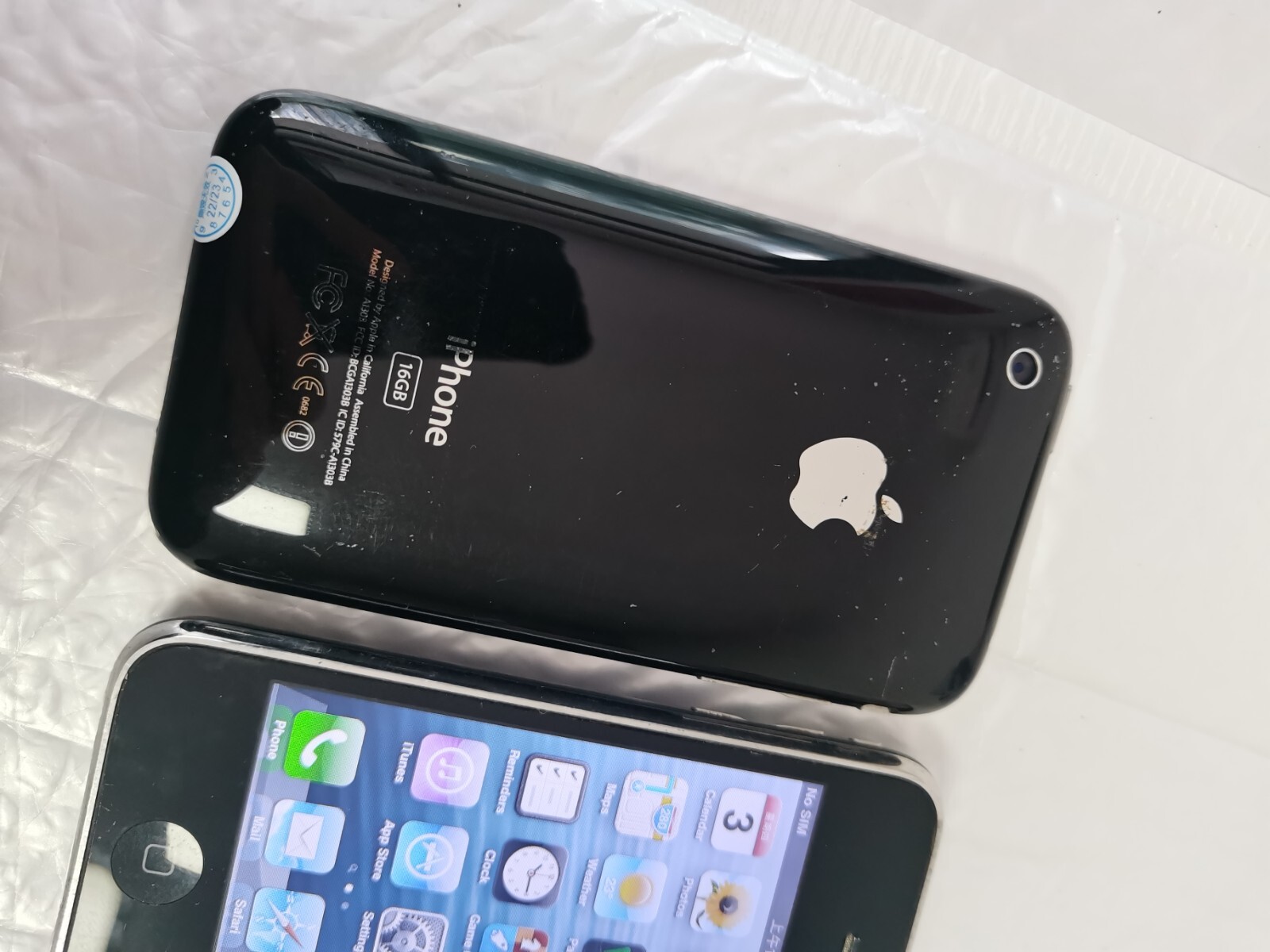 full working Apple iPhone 3GS – 8GB – Black Unlocked A1303 (GSM) IOS6