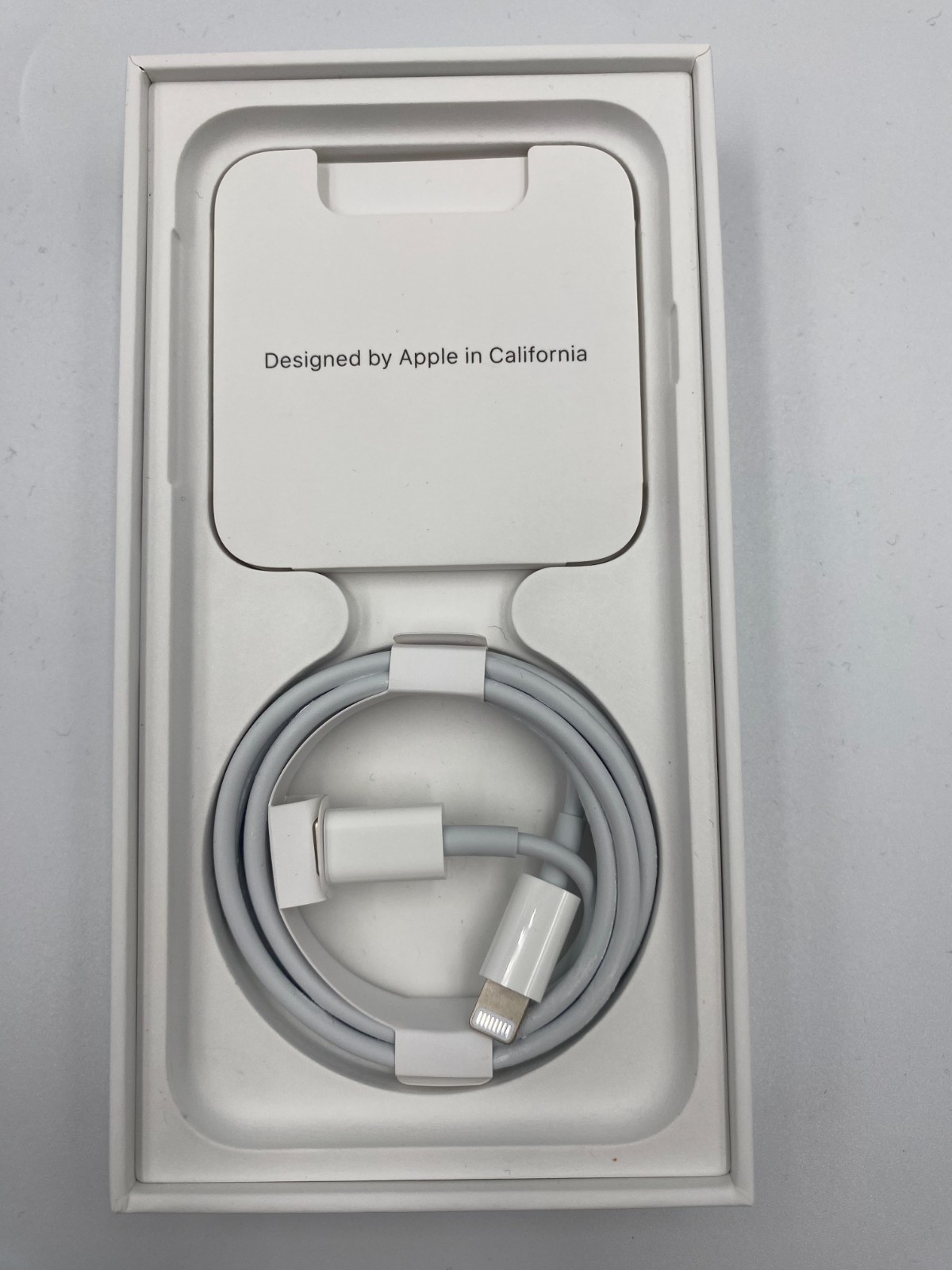 Apple iPhone SE (2020) – 128 GB – White (Unlocked)