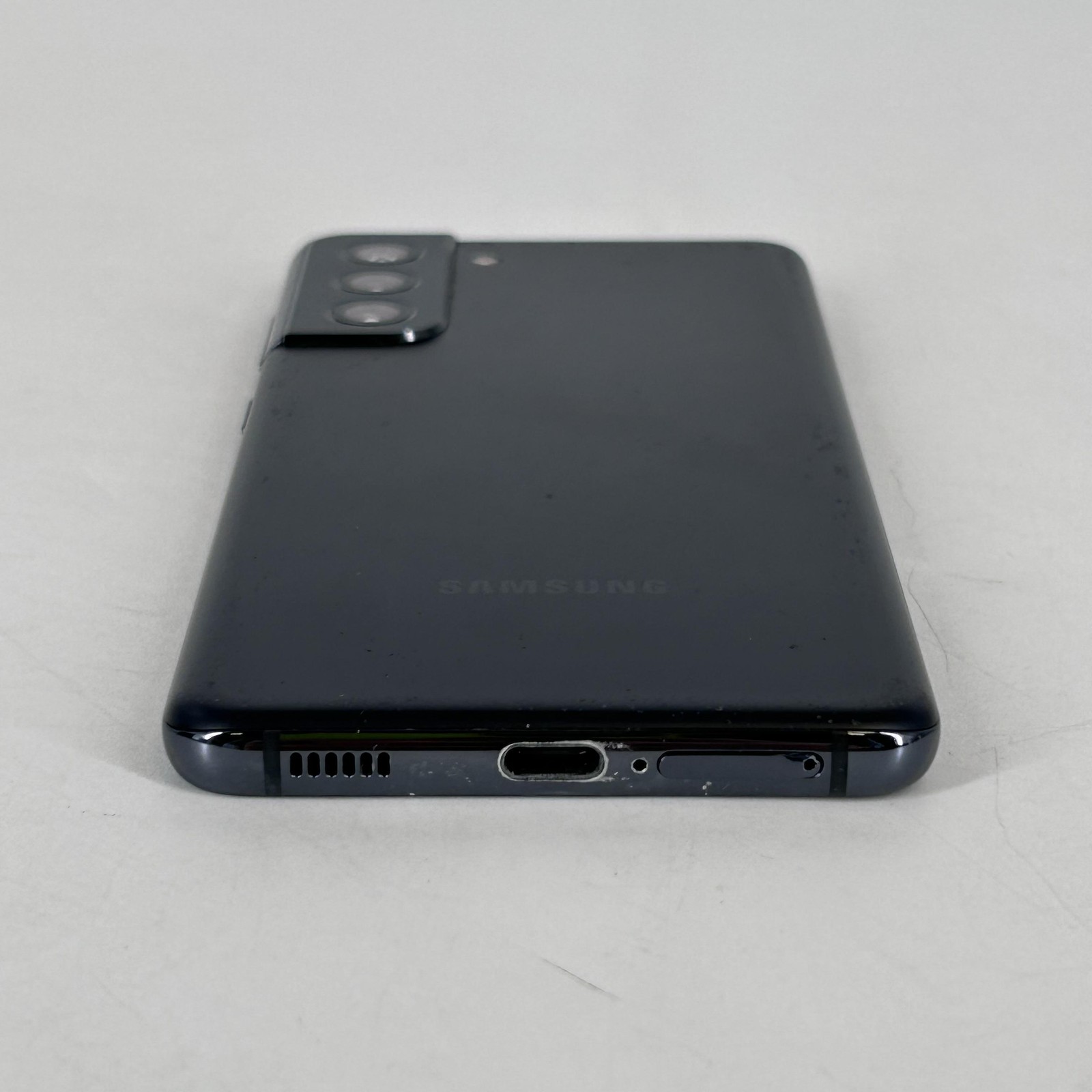 Samsung Galaxy S21 5G Phantom Gray 128GB Unlocked – Missing SIM Tray/LCD Burn-In
