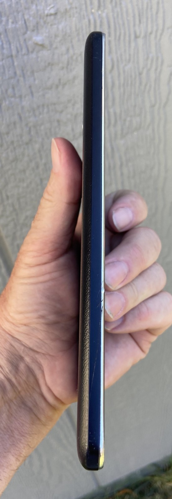 Untested SAMSUNG GALAXY Tab 4 Wi-Fi 8GB Cellphone 7″ Black Cell Phone