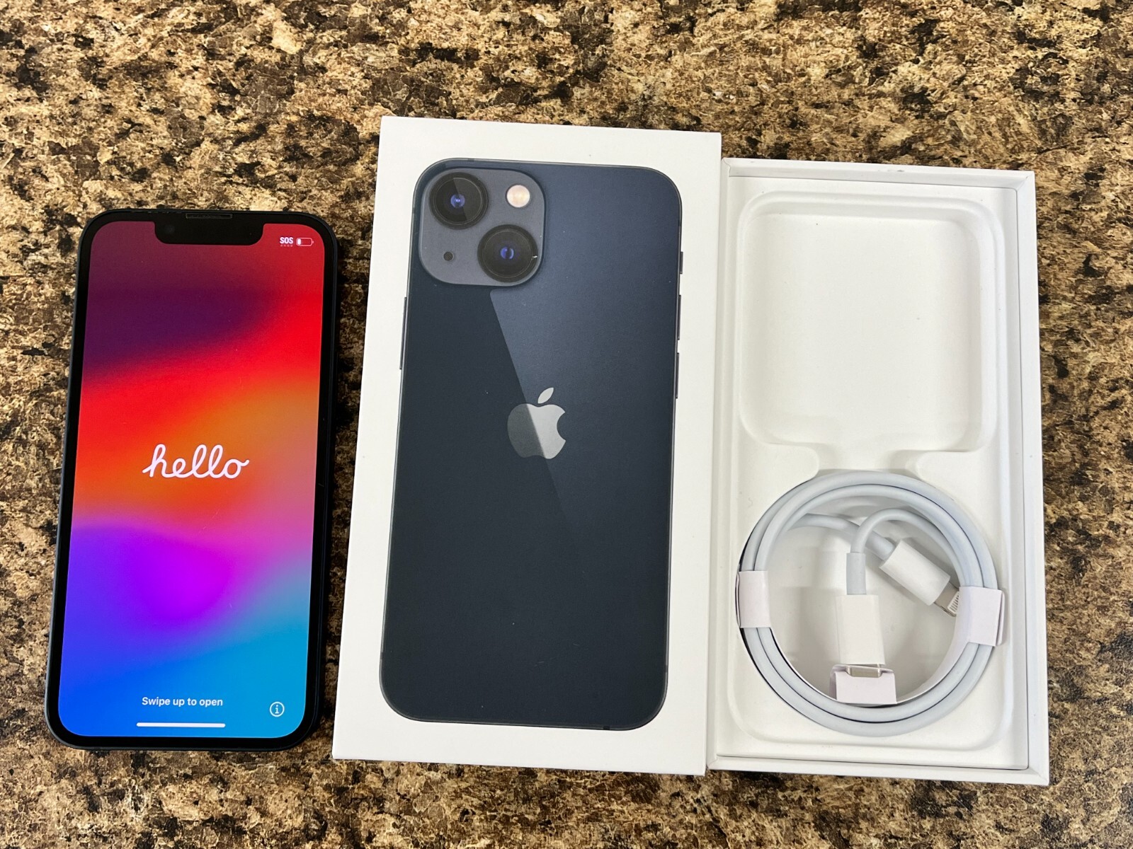 Apple iPhone 13 Mini A2481 128GB Factory Unlocked GSM / CDMA- Excellent In-Box