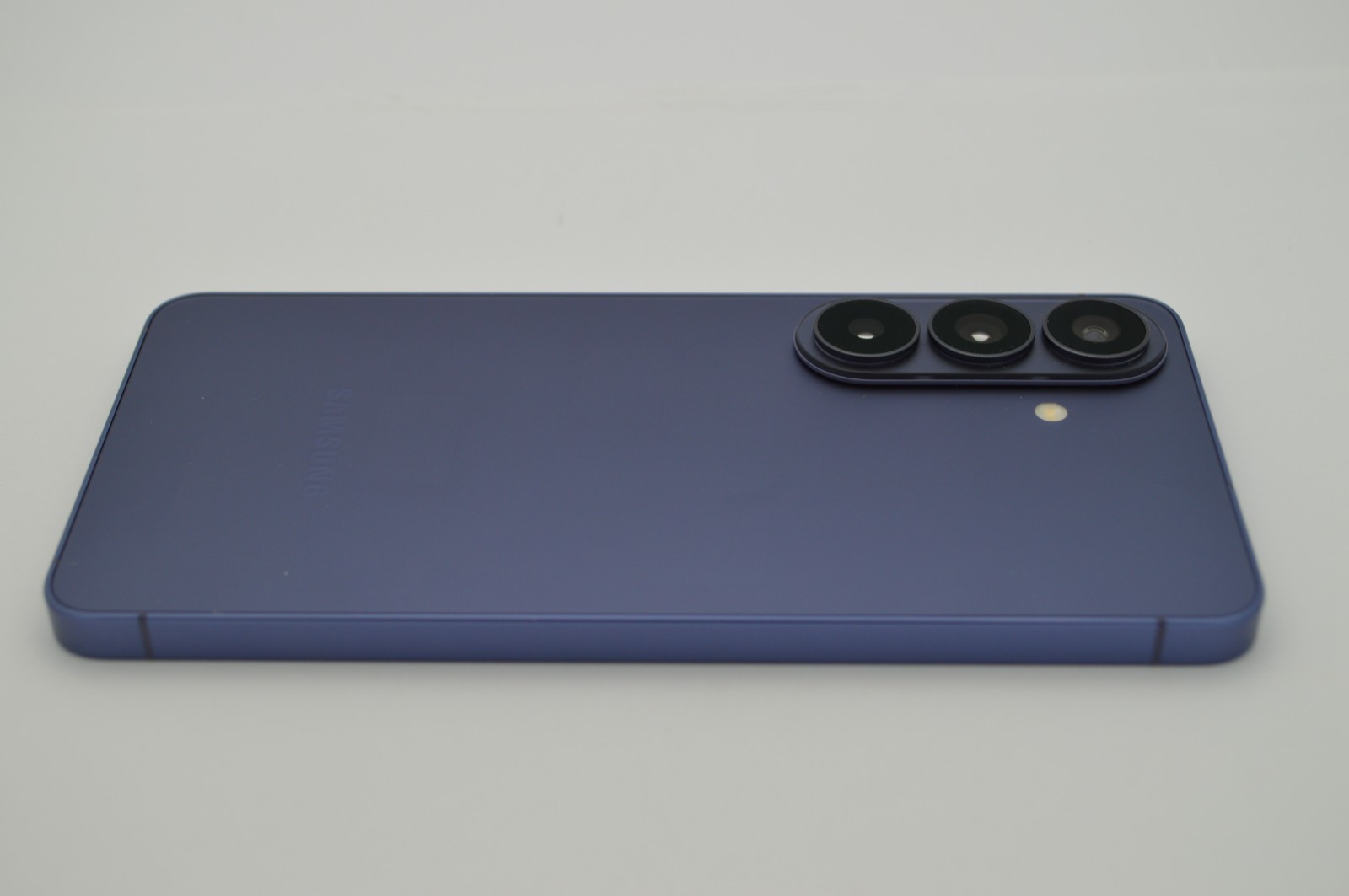 OPEN BOX Samsung Galaxy S26 256GB SM-S942U COBALT VIOLET AT&T ONLY