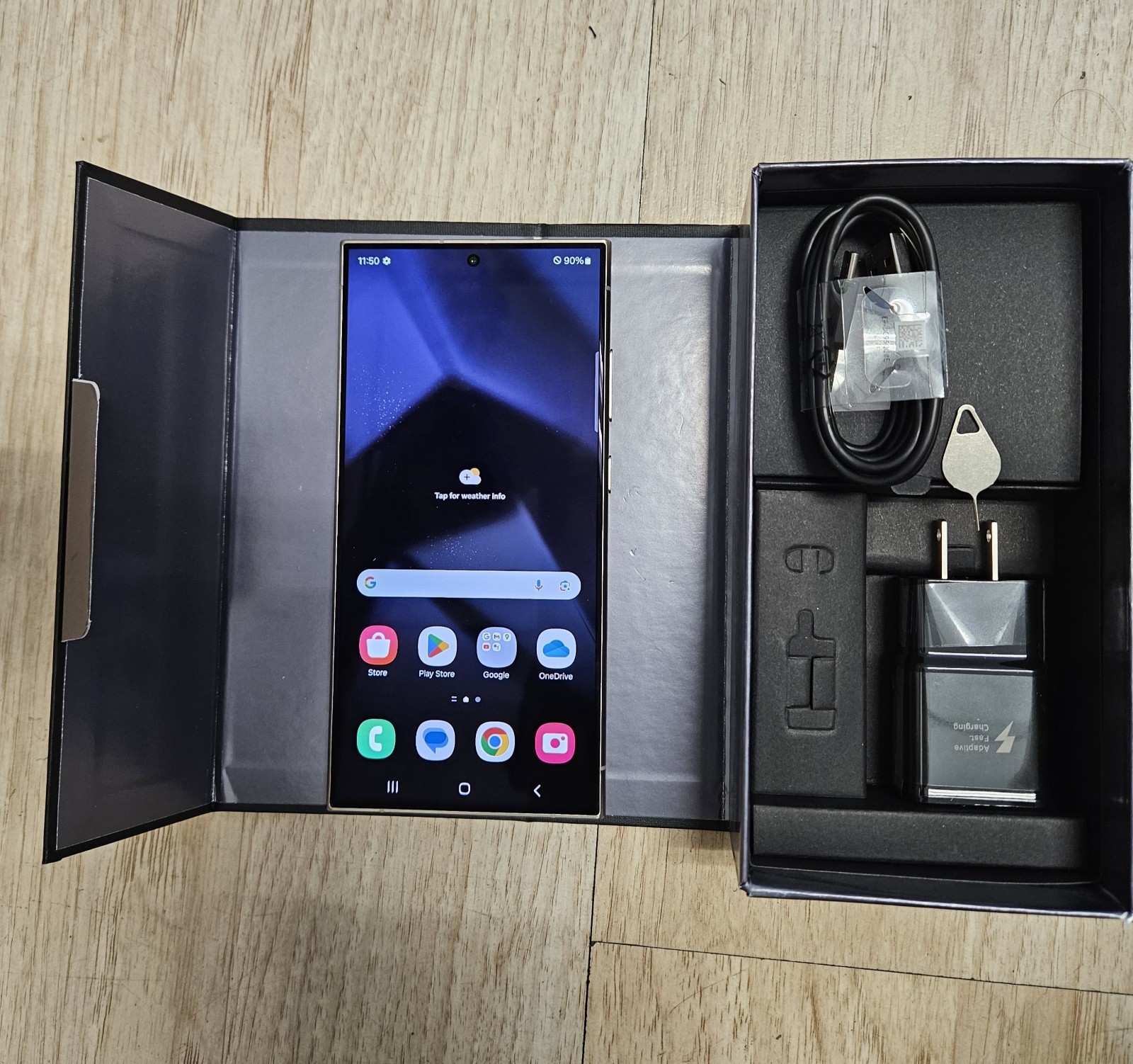 Samsung Galaxy S24 Ultra – 512 GB – Titanium Grey (Xfinity) A Grade perfect