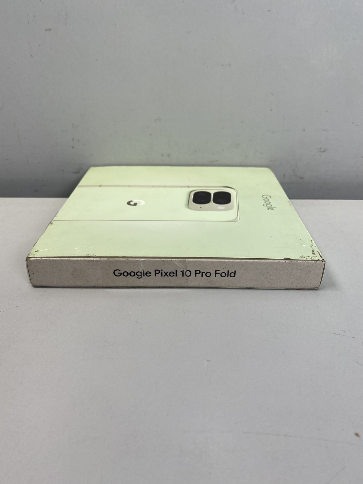 Google Smartphone Pixel 10 Pro Fold 256GB LTE (Unlocked) GA10092-US – Jade