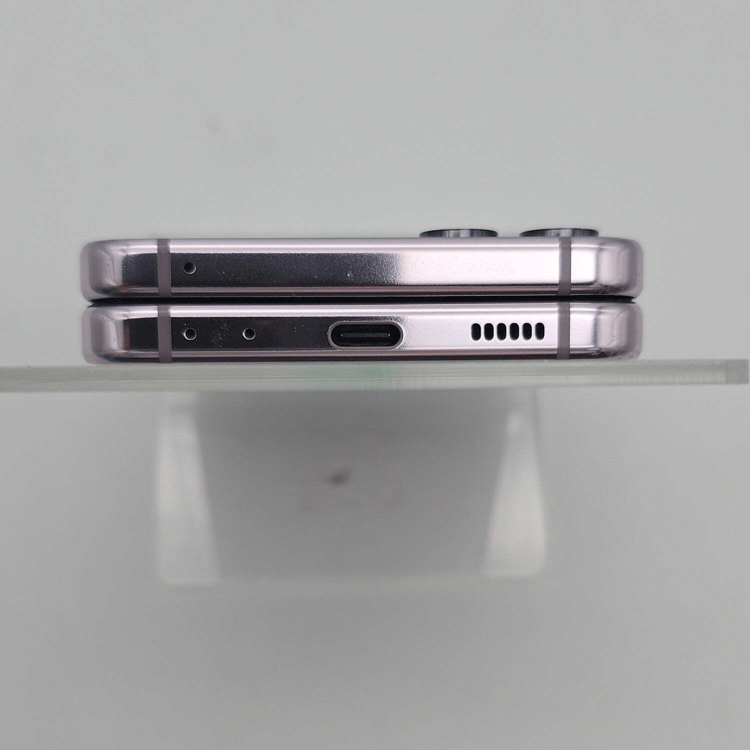 Broken Unlocked Samsung Galaxy Z Flip5 8GB RAM 256GB SM-F731U1 Read