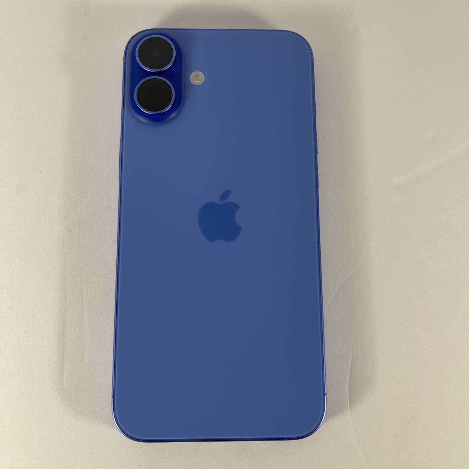 Apple iPhone 16 Plus 128GB Ultramarine. FOR PARTS ONLY