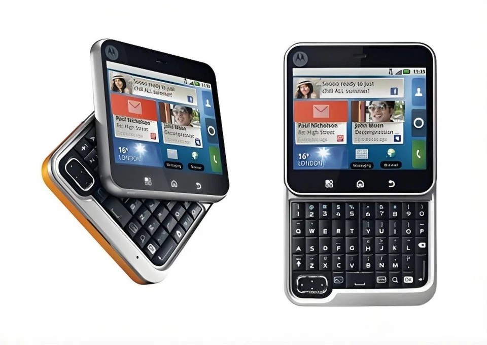 Smartphone Motorola Flipout MB511 3MP Camera 3G QWERTY Mobile Phone