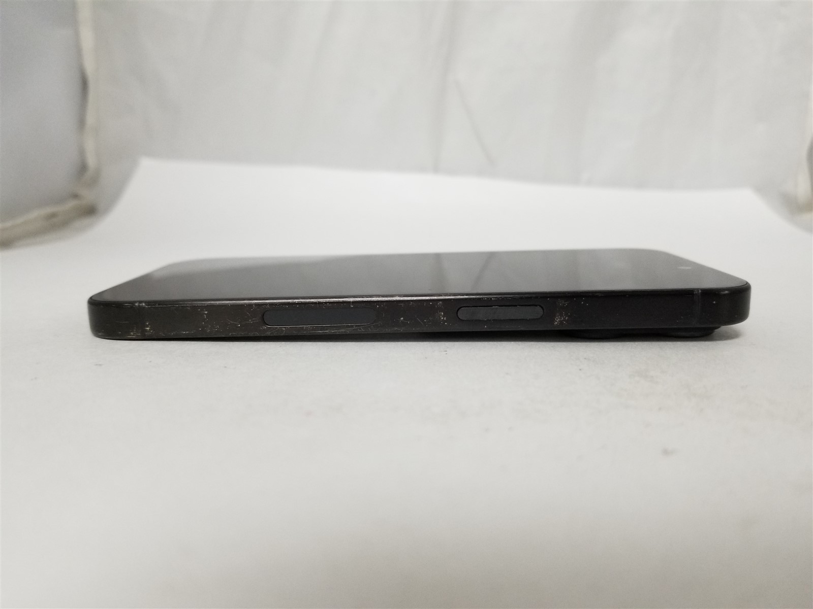 Apple 15 Pro 512GB Back A2848 (Unlocked) Discounted zW3275