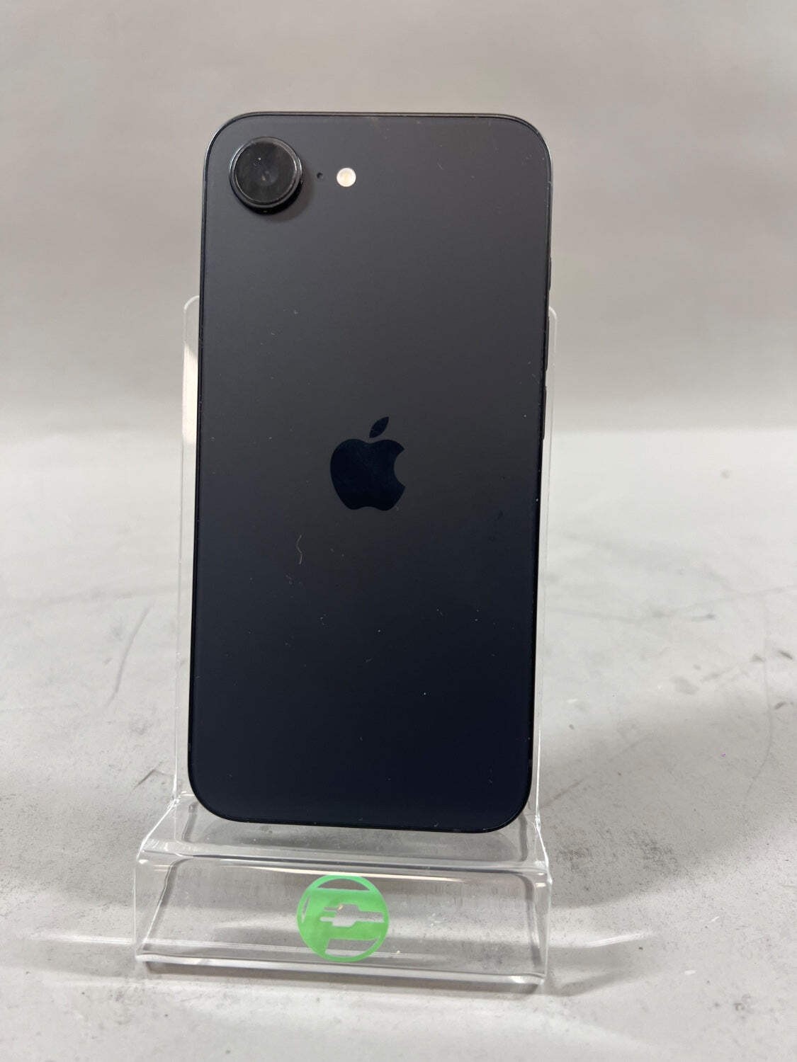 Unlocked Apple iPhone 16e 128GB 26.4 Black MD0D4LL/A